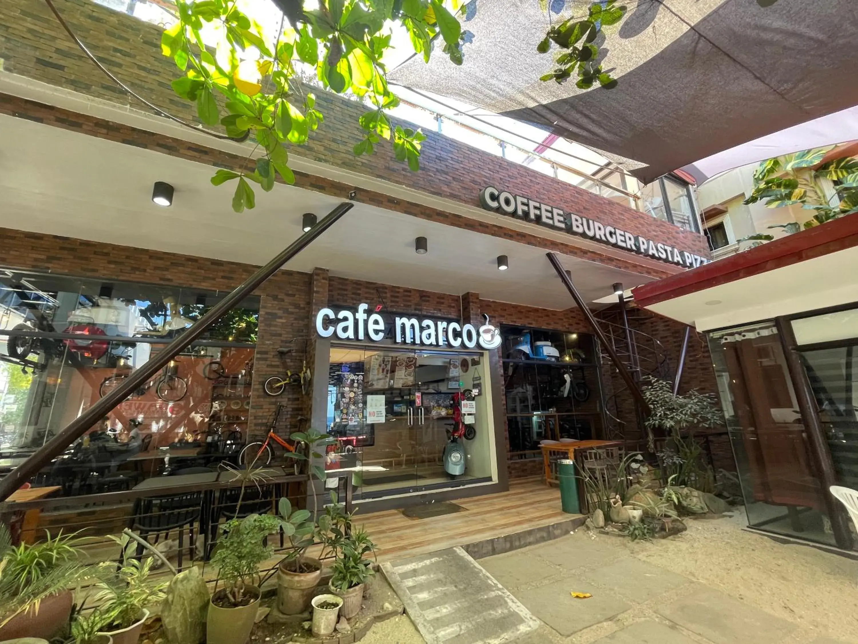 Restaurant/places to eat in Casa Marco Suites Puerto Galera powered by Cocotel Restaurant/places to eat in Casa Marco Suites Puerto Galera powered by Cocotel