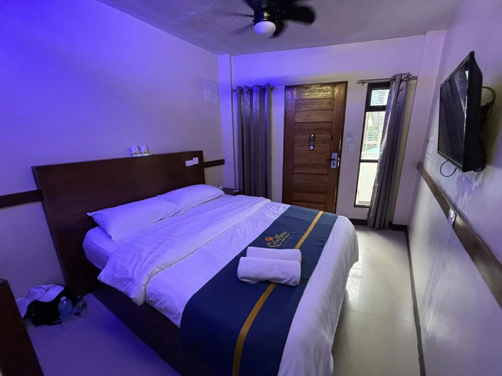 Bed in Casa Marco Suites Puerto Galera powered by Cocotel