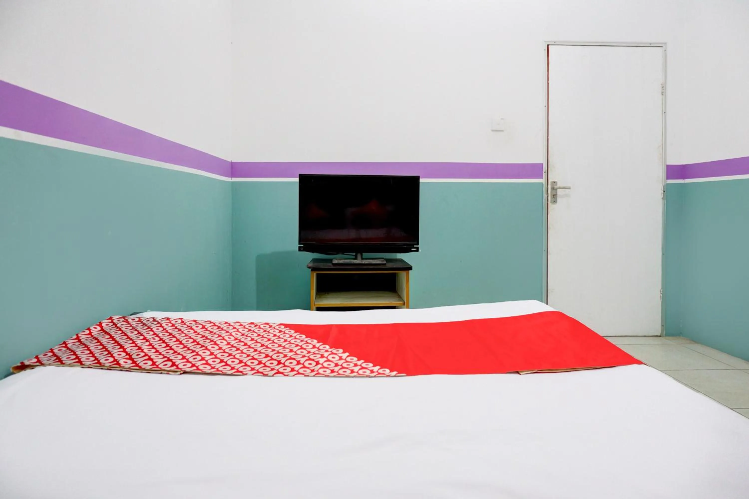 Bedroom in Hotel O California 2NearNagoya Hill Shopping Mall