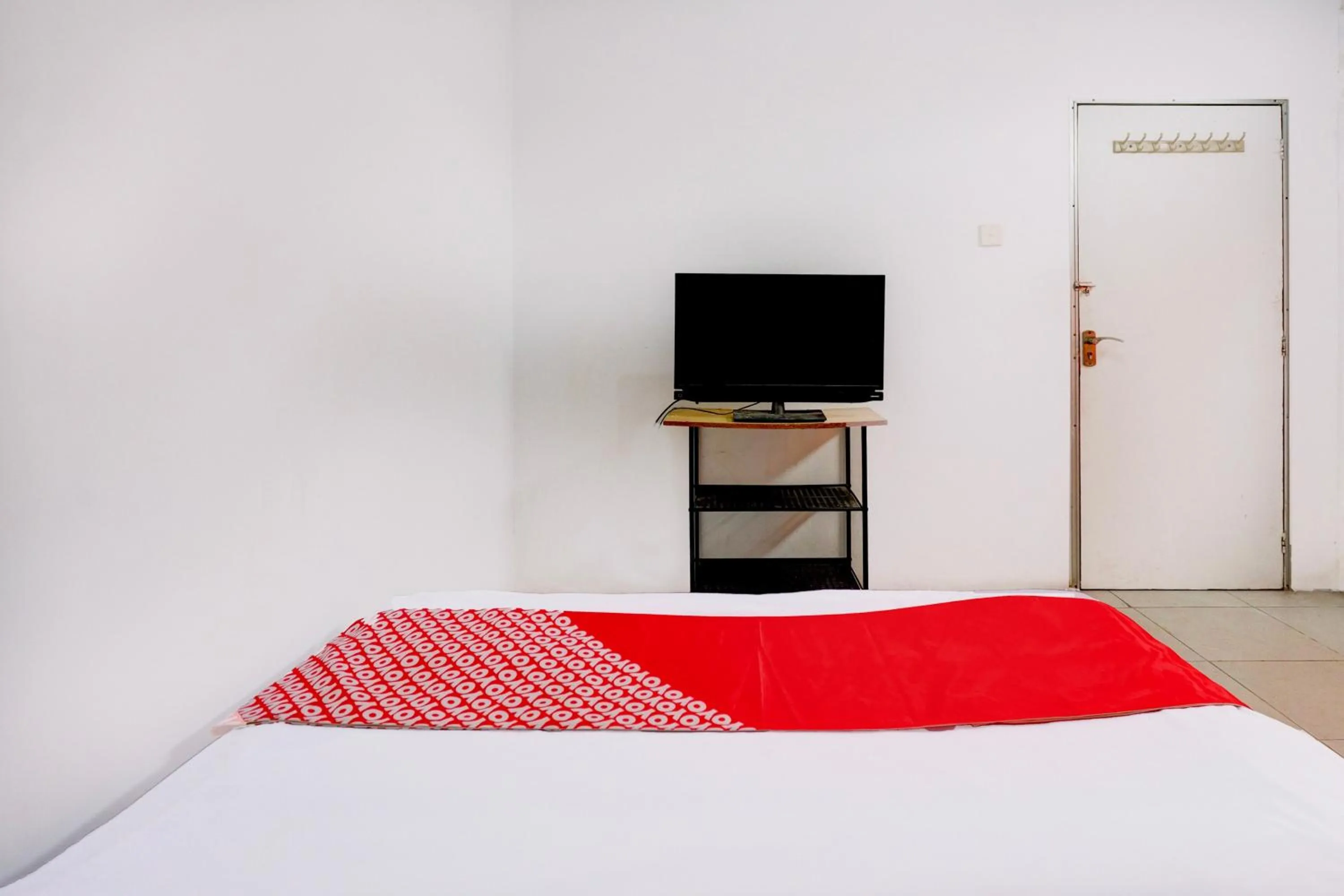 Bedroom in Hotel O California 2NearNagoya Hill Shopping Mall