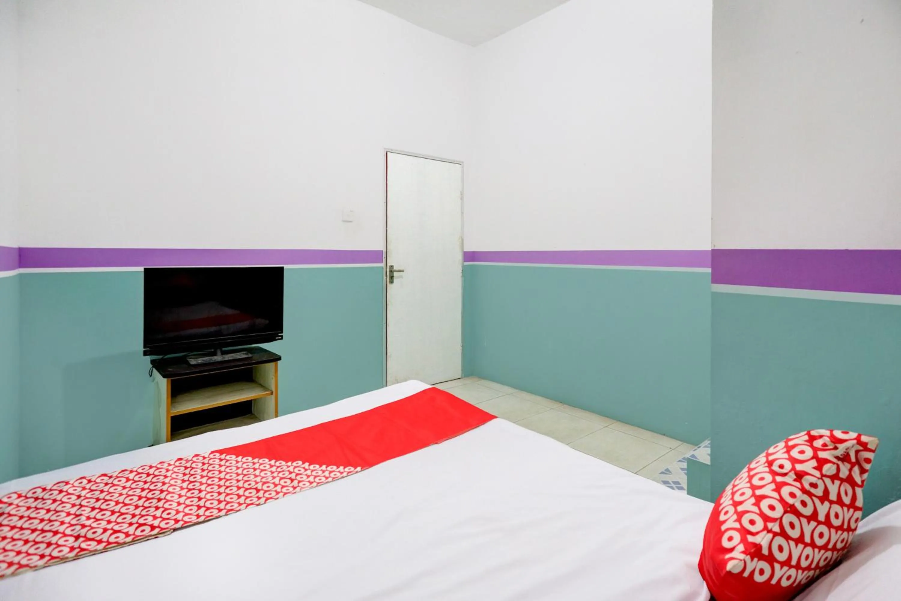 Bedroom in Hotel O California 2NearNagoya Hill Shopping Mall