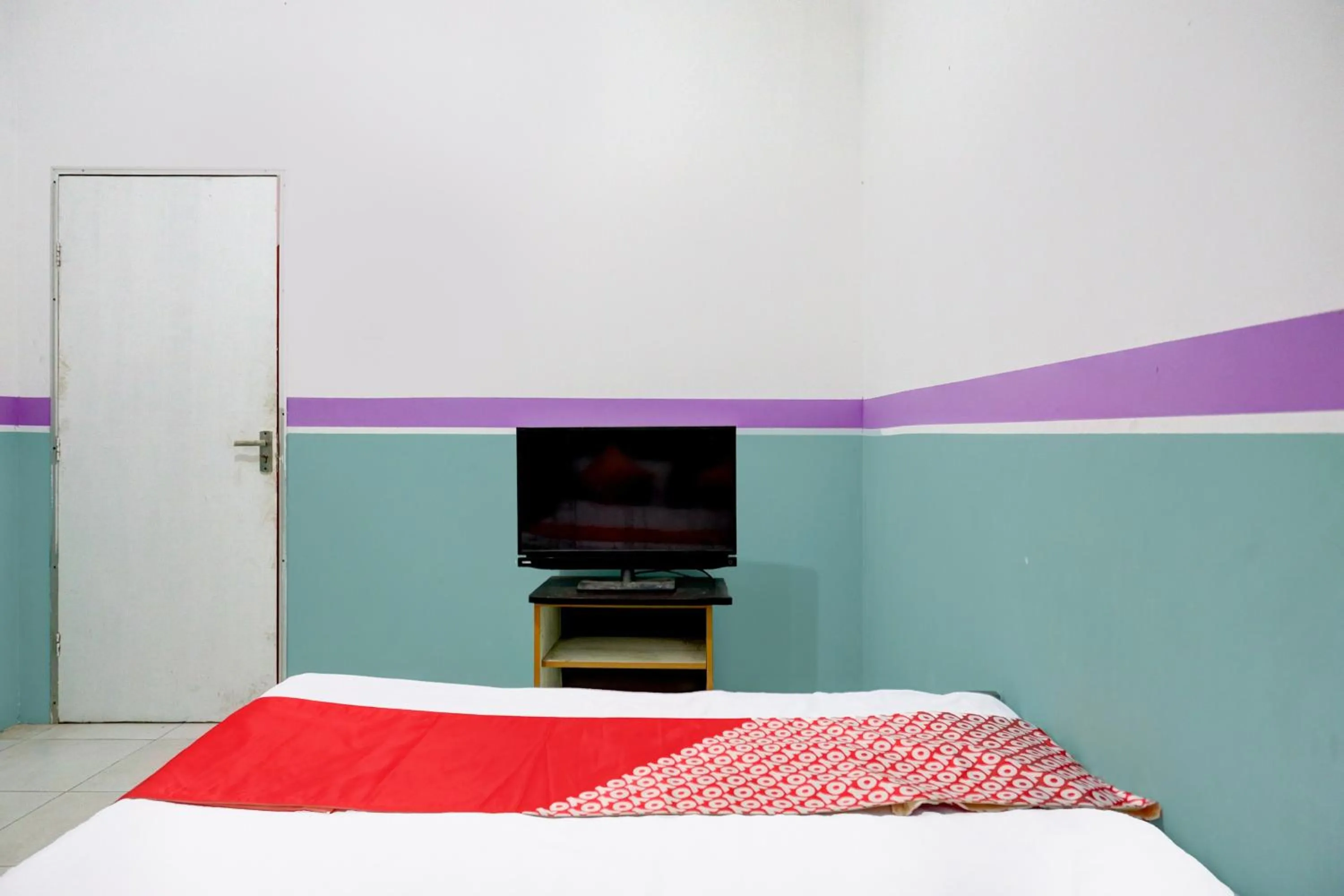 Bedroom in Hotel O California 2NearNagoya Hill Shopping Mall