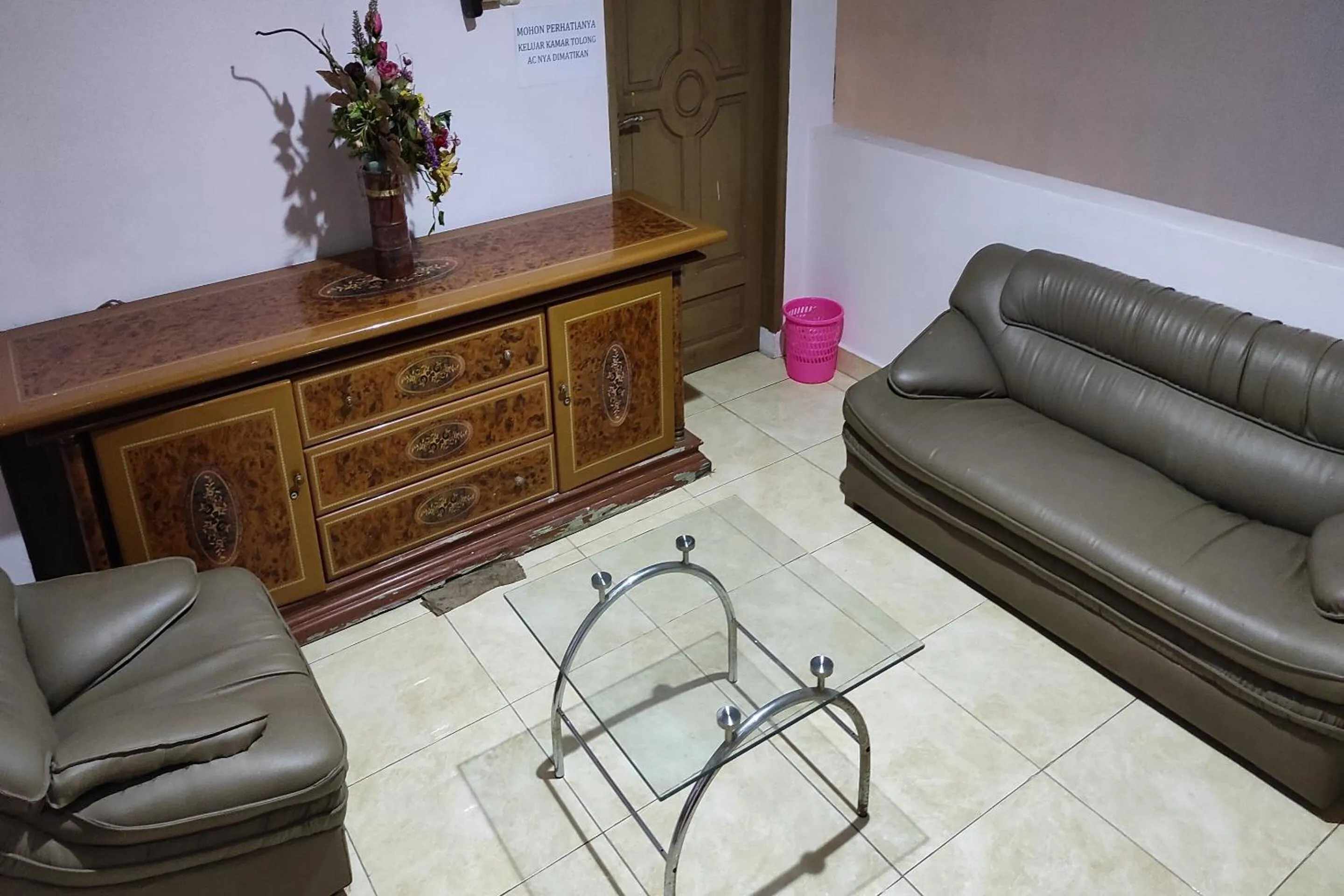 Lobby or reception in Hotel O Pondok Bintang