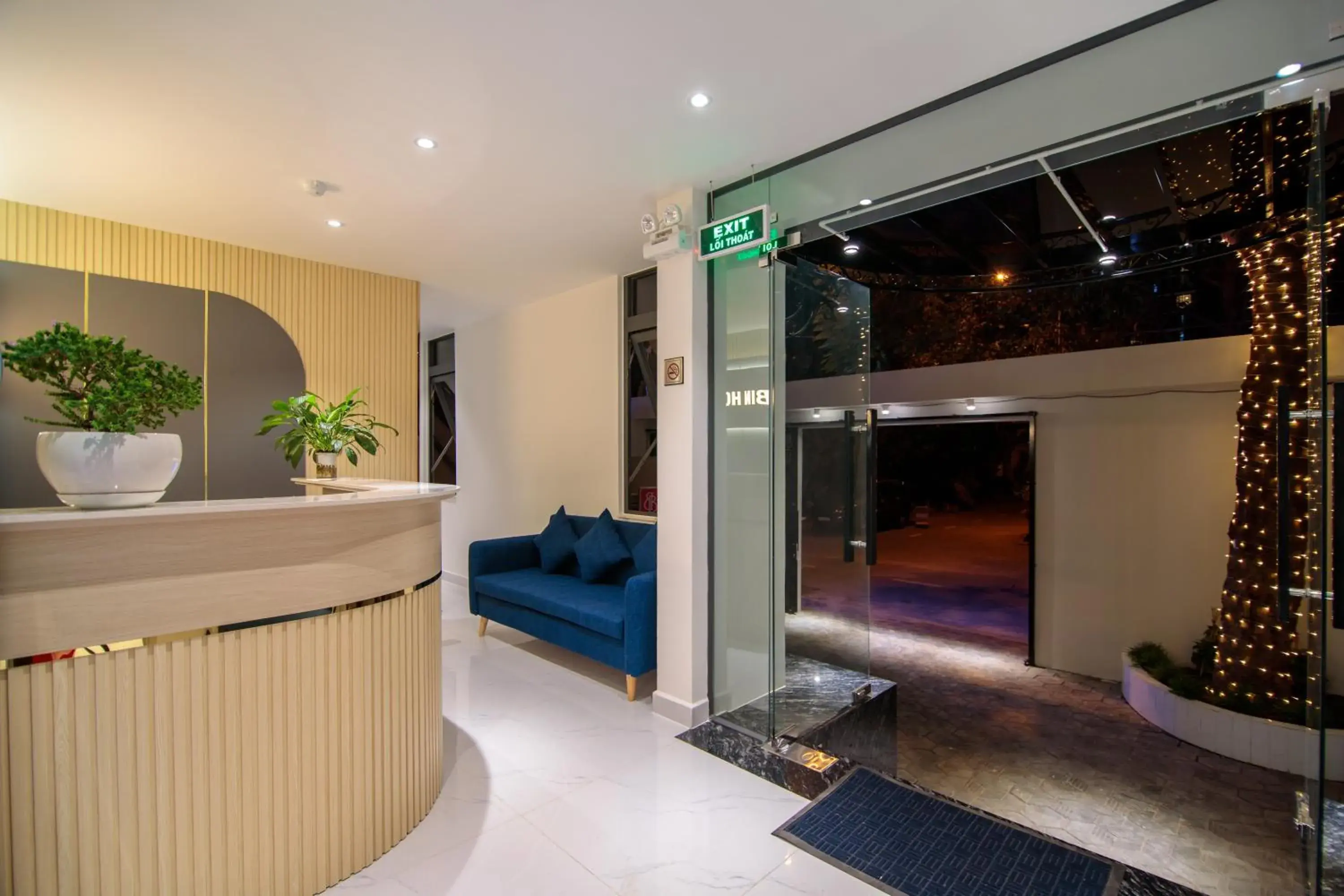 Living room in Bin Bin Hotel 11 Near Island Diamond Living room in Bin Bin Hotel 11 Near Island Diamond