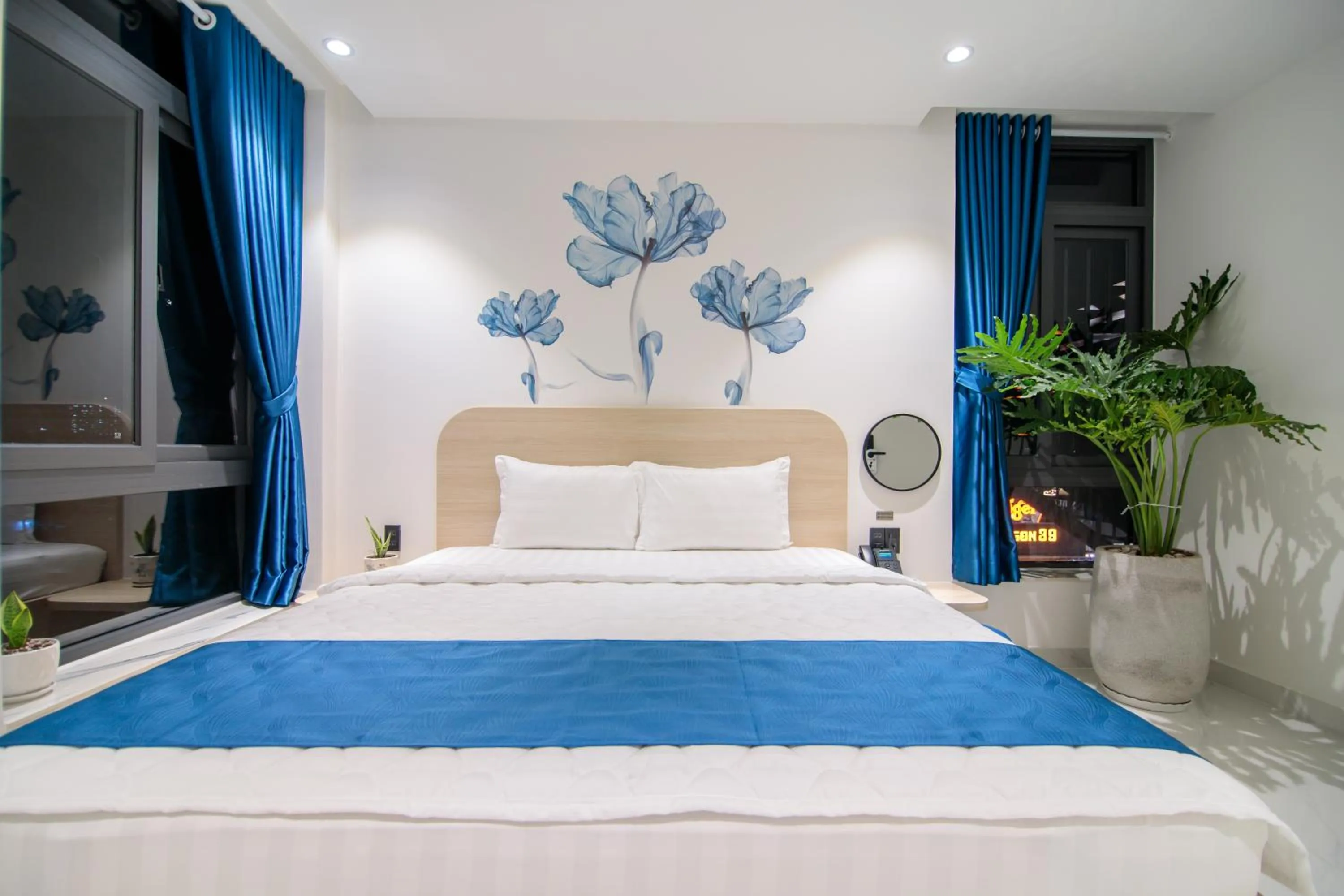 Photo of the whole room, Bed in Bin Bin Hotel 11 Near Island Diamond