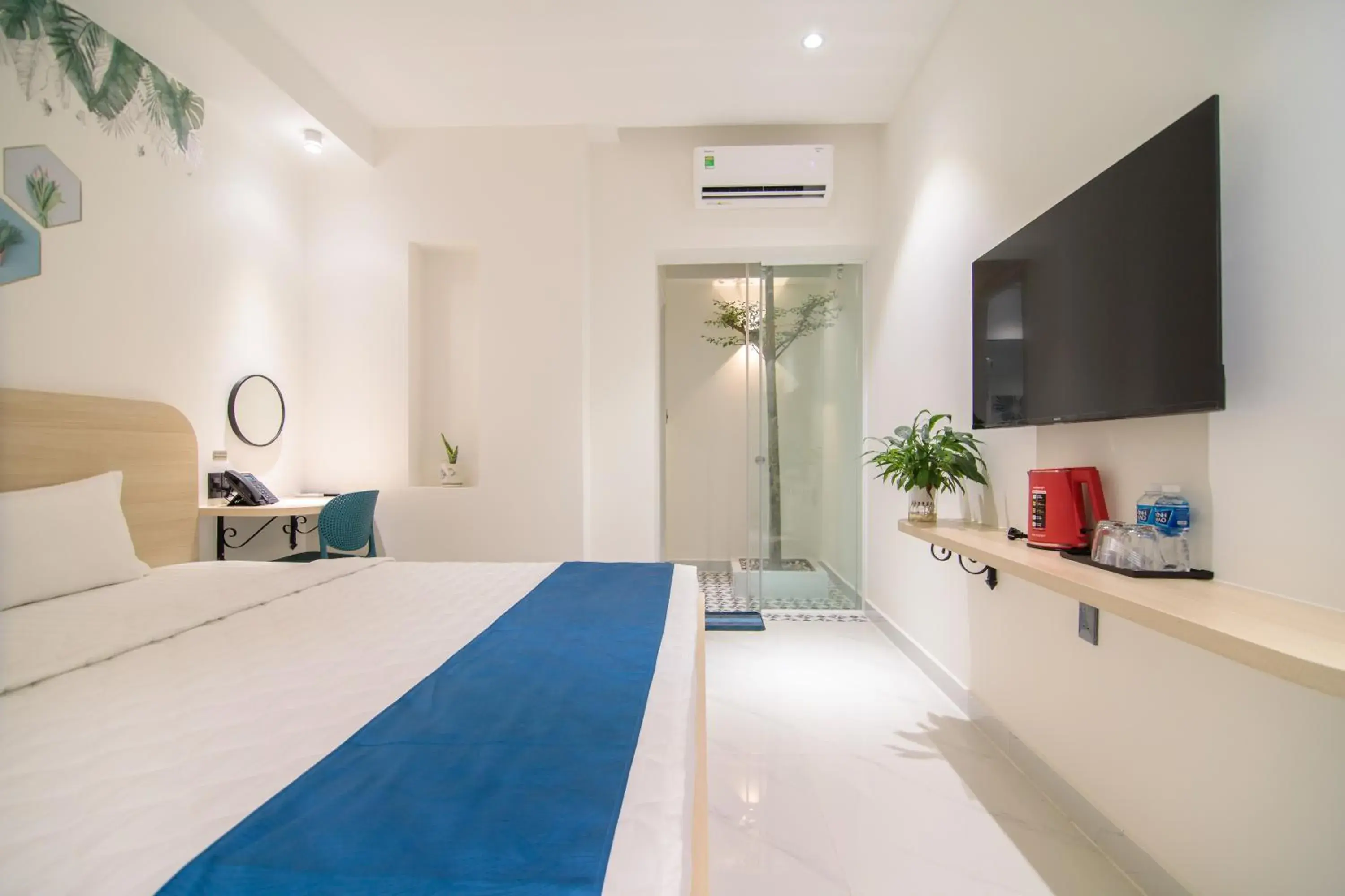 hair dresser, Bed in Bin Bin Hotel 11 Near Island Diamond hair dresser, Bed in Bin Bin Hotel 11 Near Island Diamond