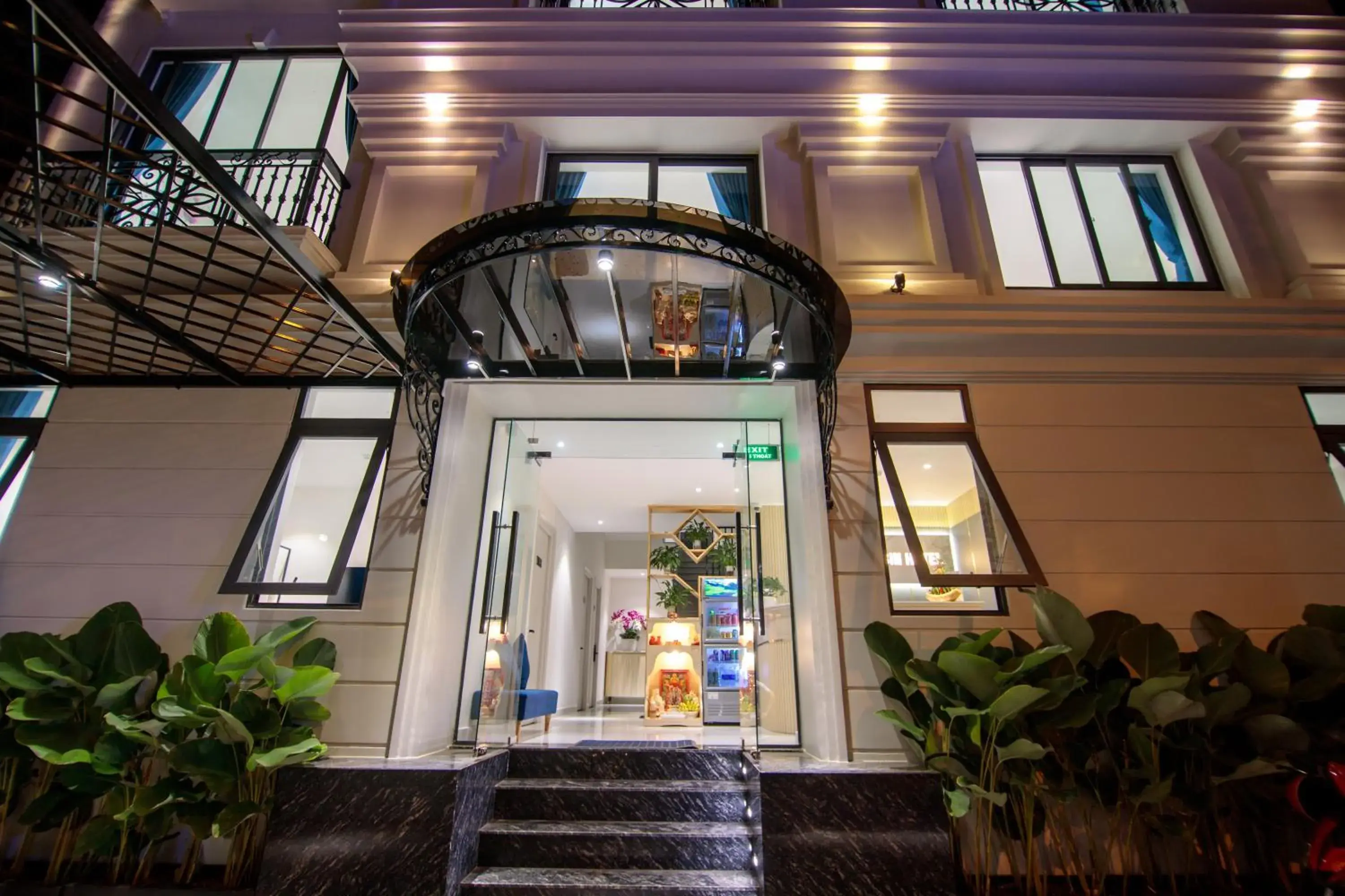 Property building in Bin Bin Hotel 11 Near Island Diamond Property building in Bin Bin Hotel 11 Near Island Diamond