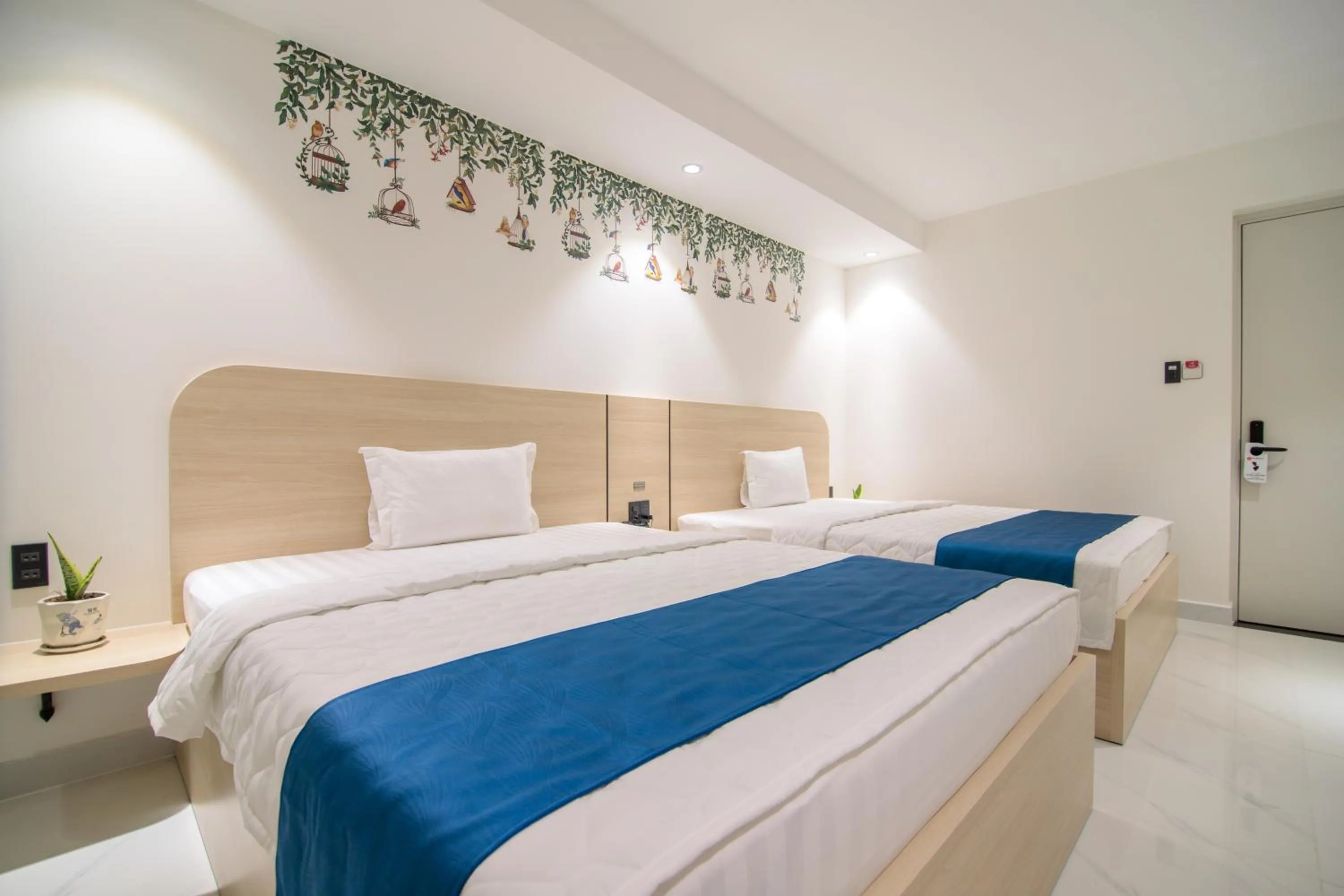 Bedroom, Bed in Bin Bin Hotel 11 Near Island Diamond