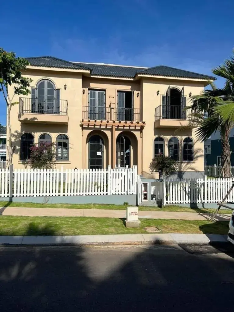 Property building in JB. Nguyễn Villa NovaWorld Phan Thiết Property building in JB. Nguyễn Villa NovaWorld Phan Thiết