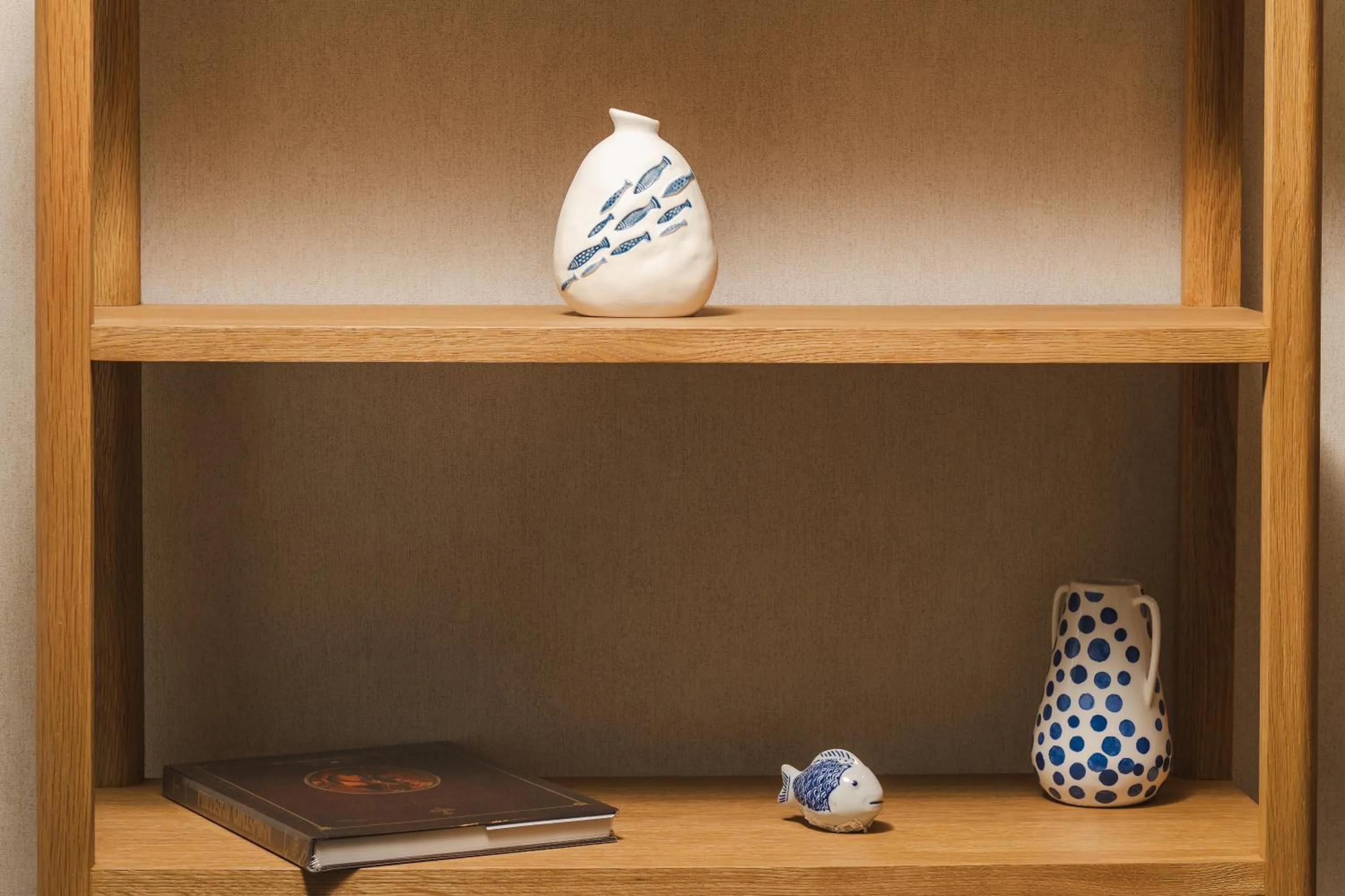 Decorative detail in Infinity Hotel & More