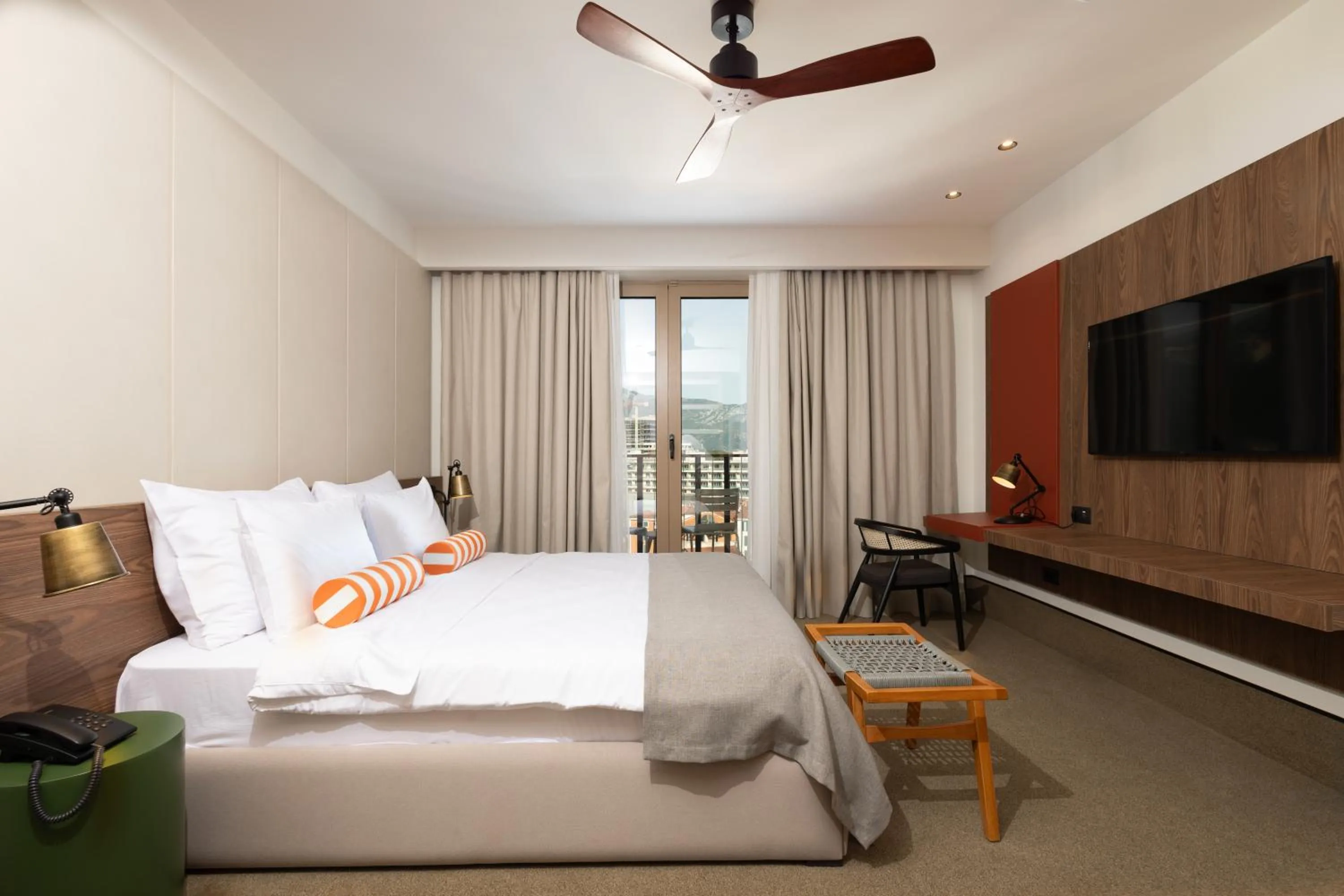 Bedroom, Bed in Infinity Hotel & More