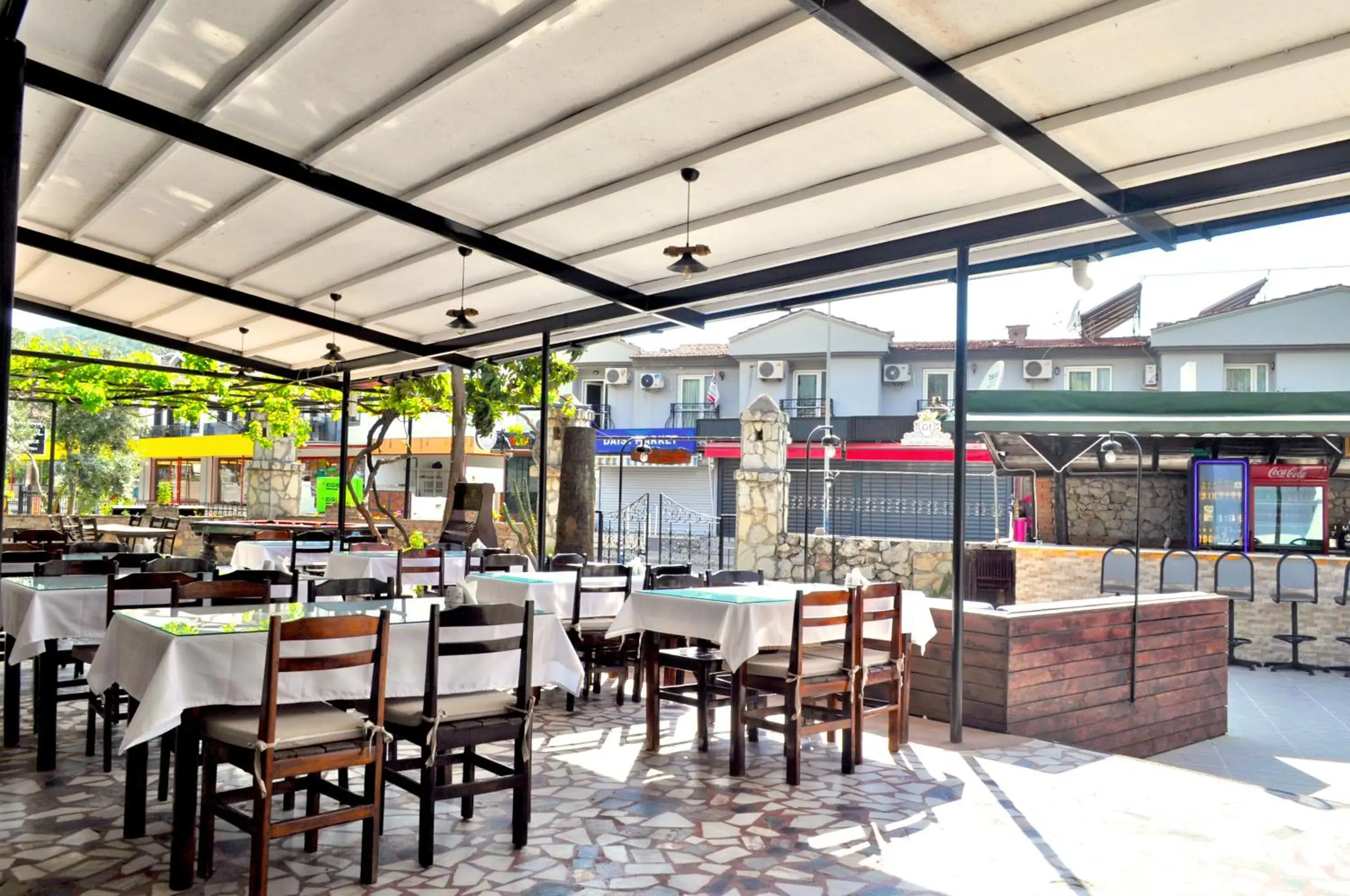 Restaurant/places to eat in Native Hotel Restaurant/places to eat in Native Hotel