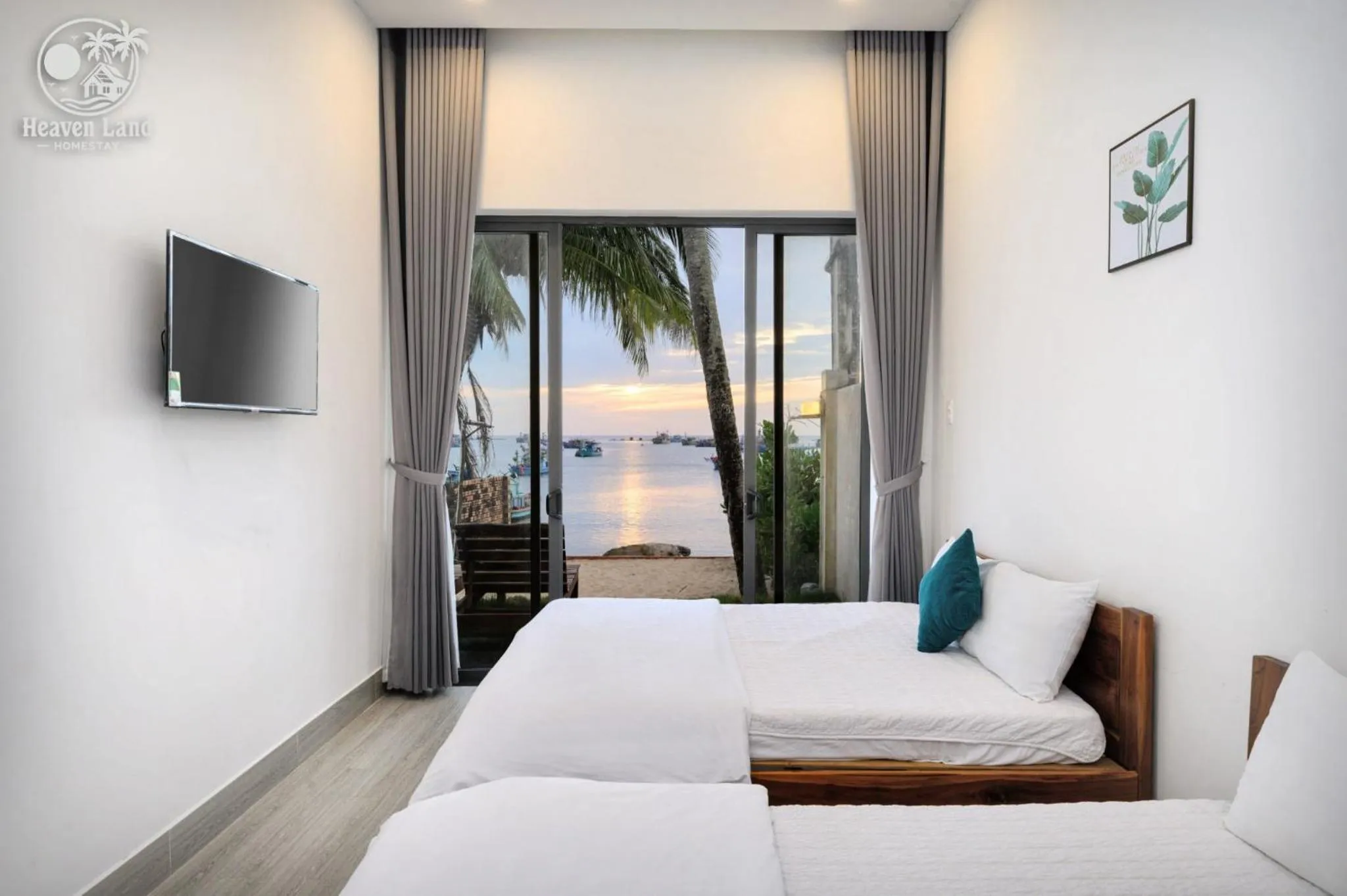 Bed in Heaven Land PQ - by BAY LUXURY