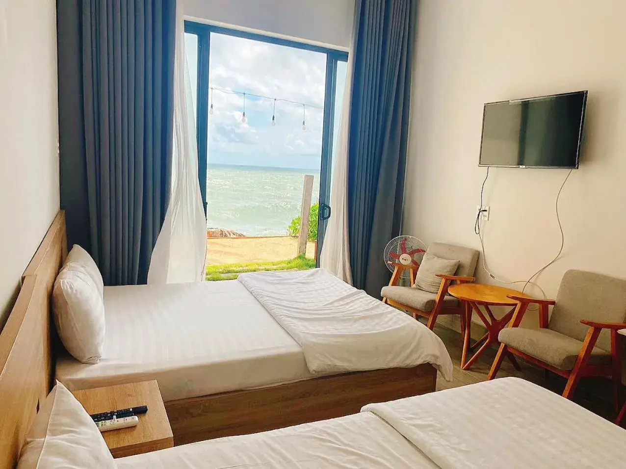 Bed in Heaven Land PQ - by BAY LUXURY Bed in Heaven Land PQ - by BAY LUXURY