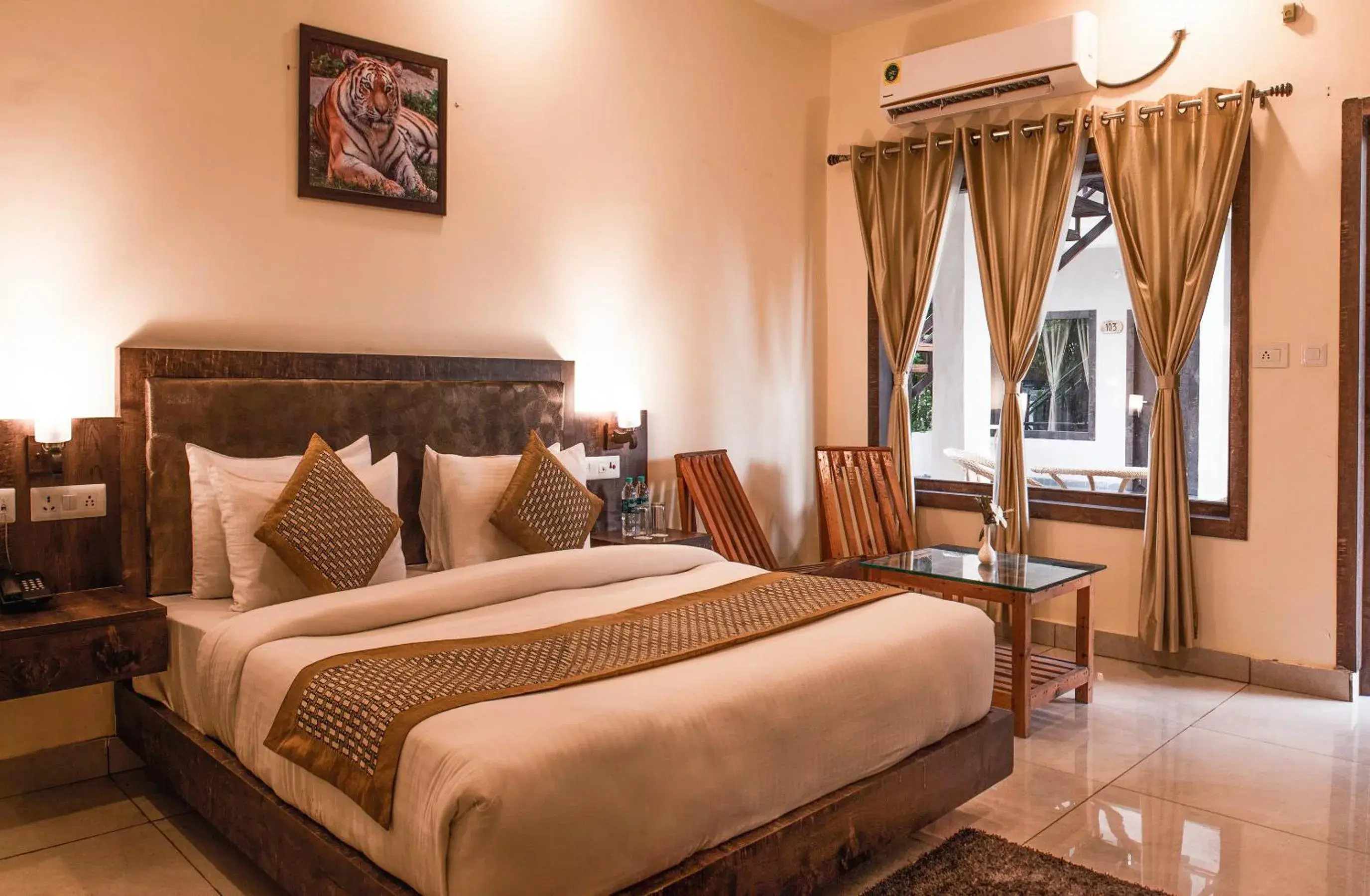 Bed in VOW HOTELS AND RESORTS Bed in VOW HOTELS AND RESORTS