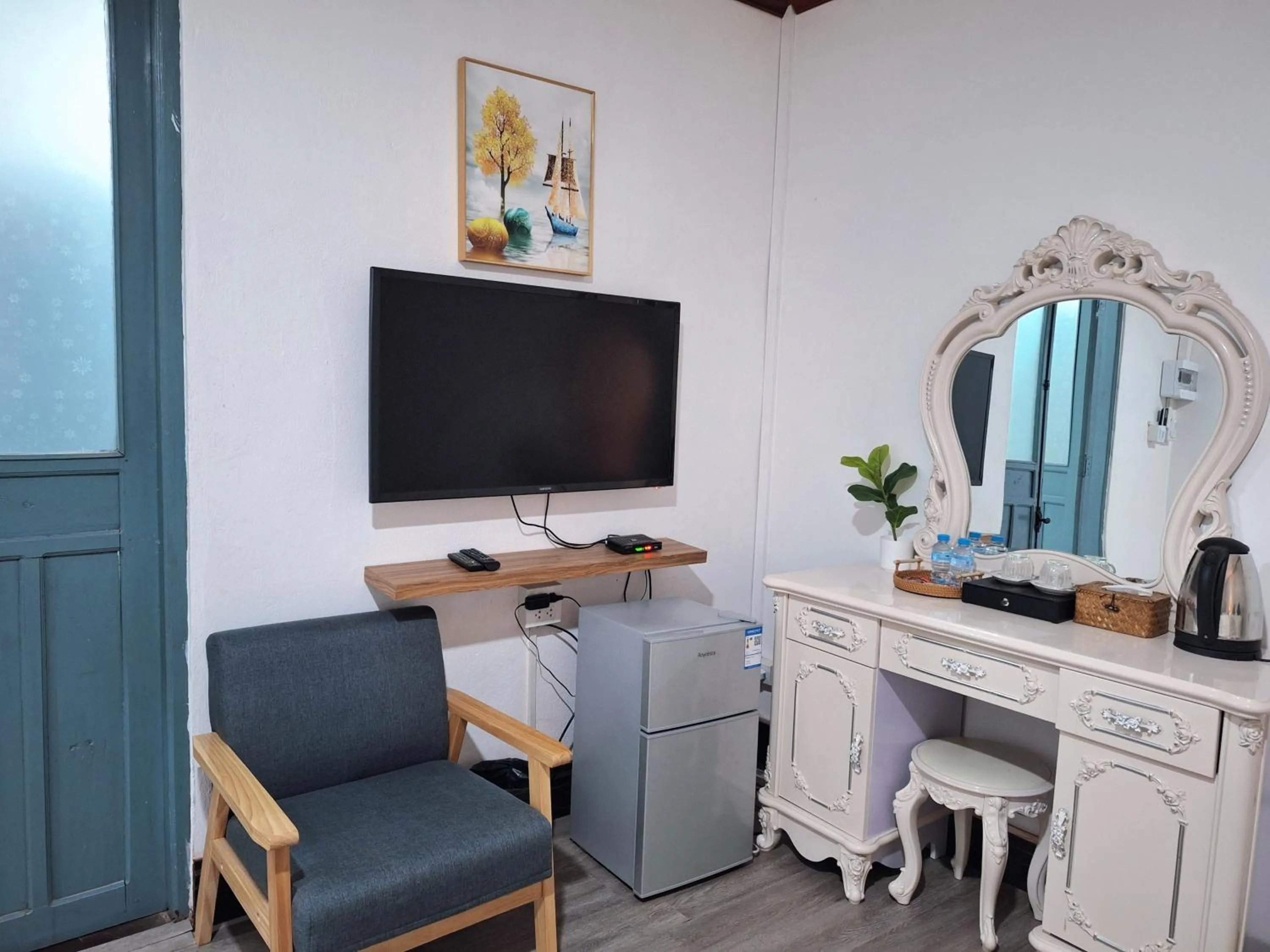 TV and multimedia in Monsane villa