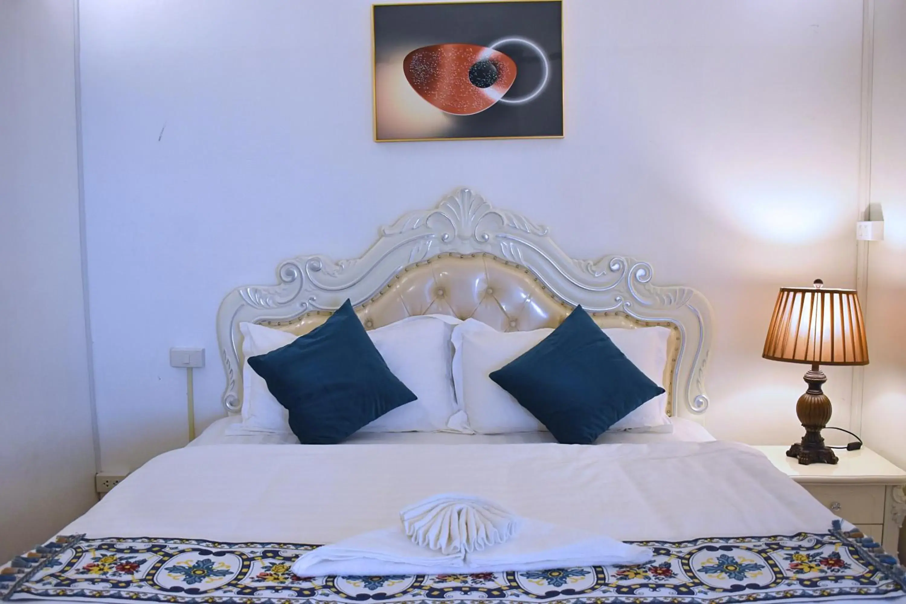 Bedroom, Bed in Monsane villa Bedroom, Bed in Monsane villa