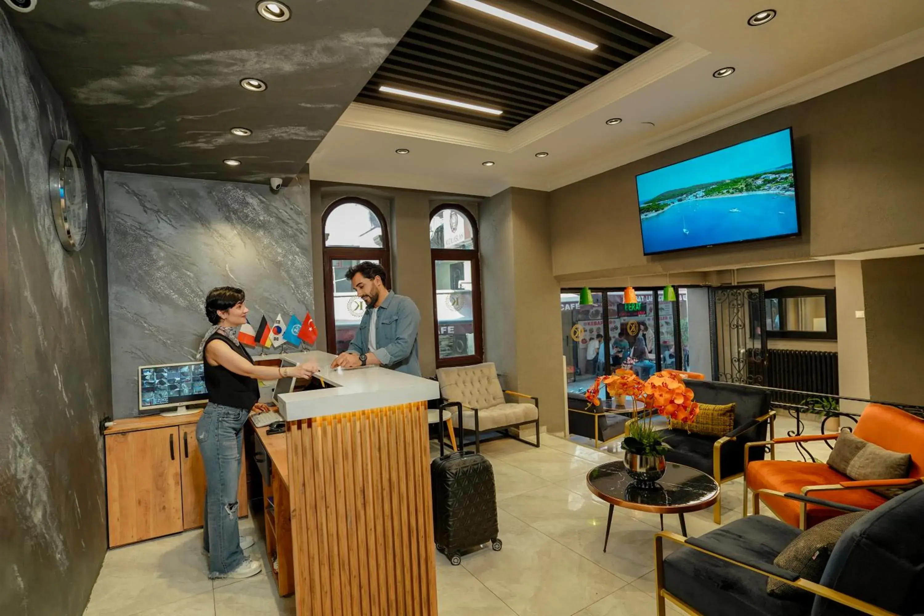 Lobby or reception in THE BEYBÛN HOTEL İstiklal Street Taksim Lobby or reception in THE BEYBÛN HOTEL İstiklal Street Taksim