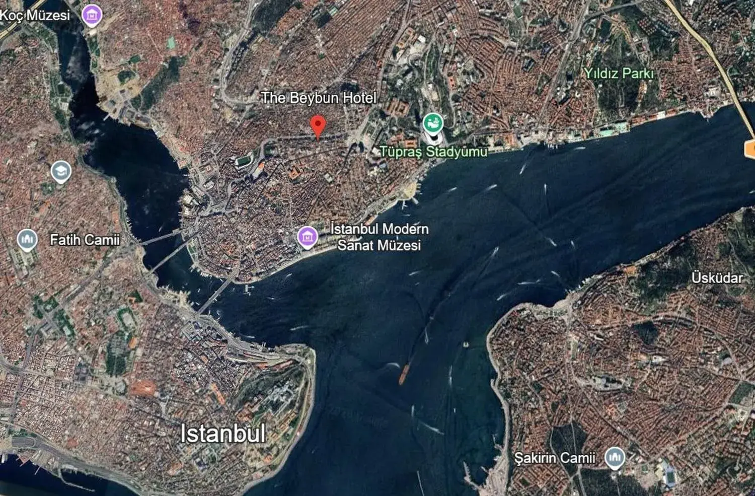 City view in THE BEYBÛN HOTEL İstiklal Street Taksim City view in THE BEYBÛN HOTEL İstiklal Street Taksim