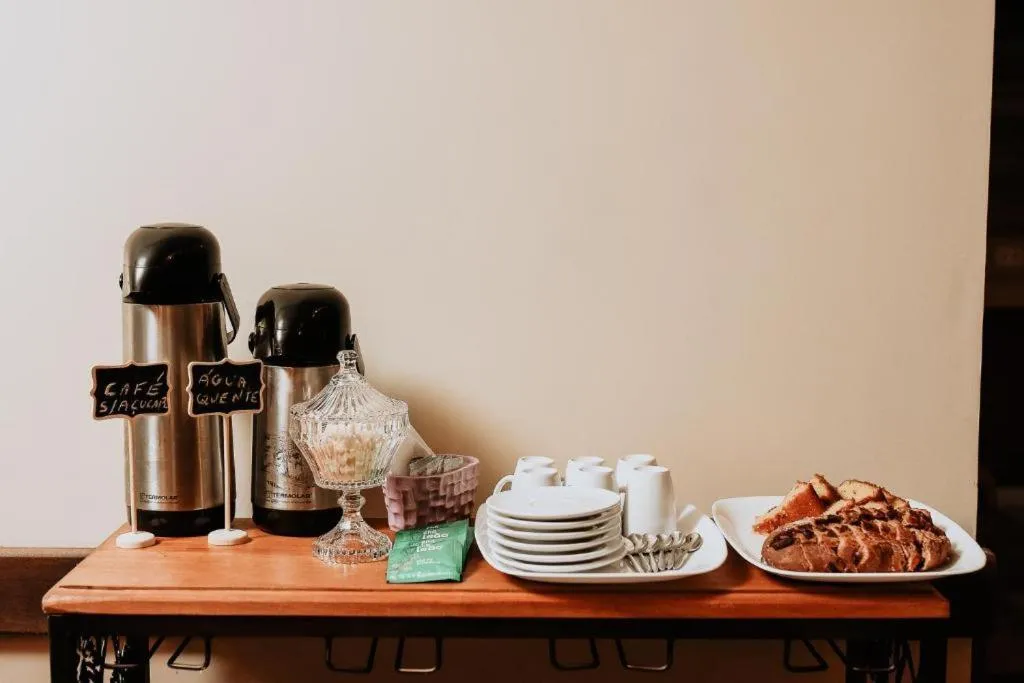 Food and drinks in Pousada Paris Hostelli