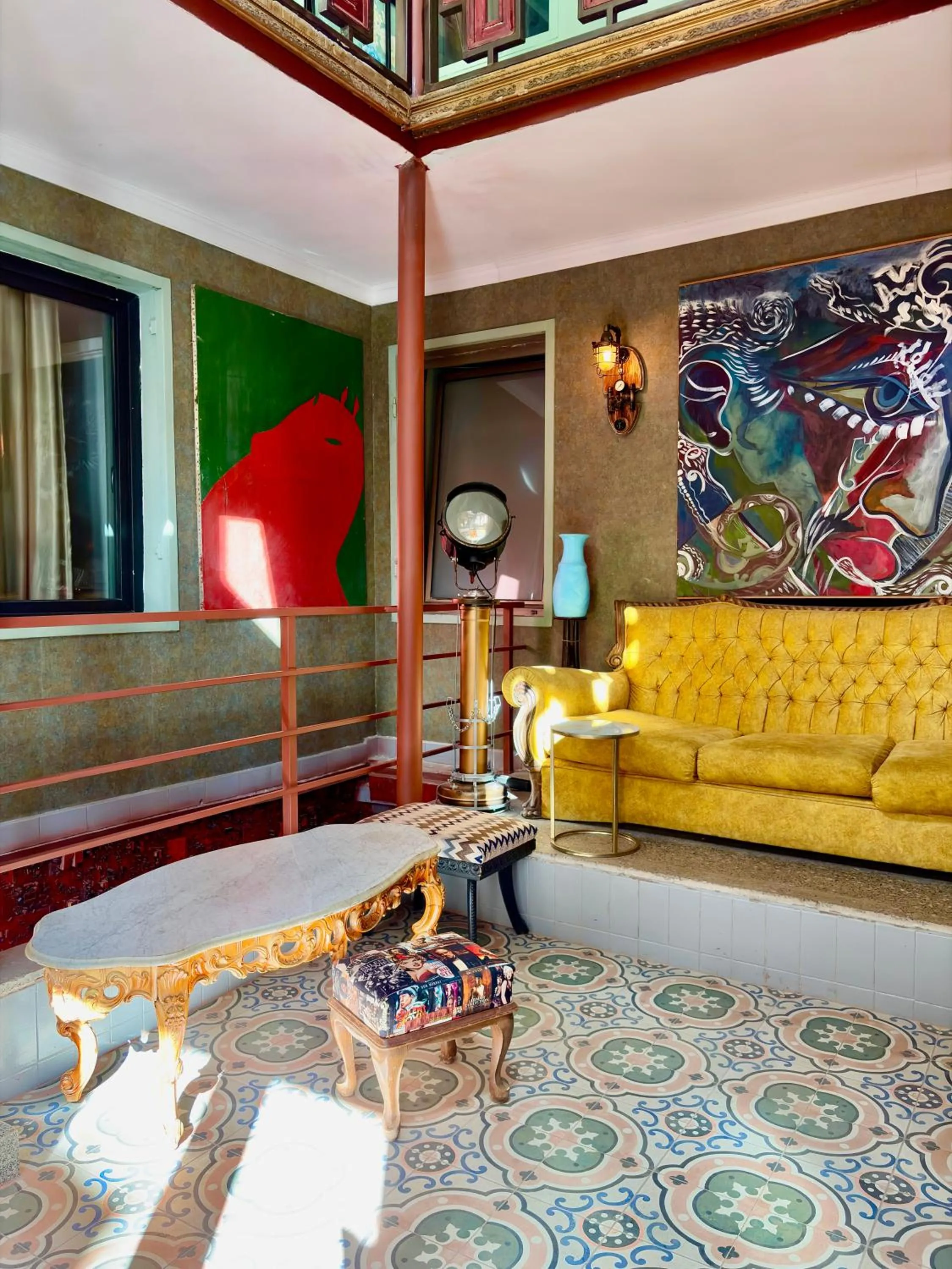 Art Hotel Home