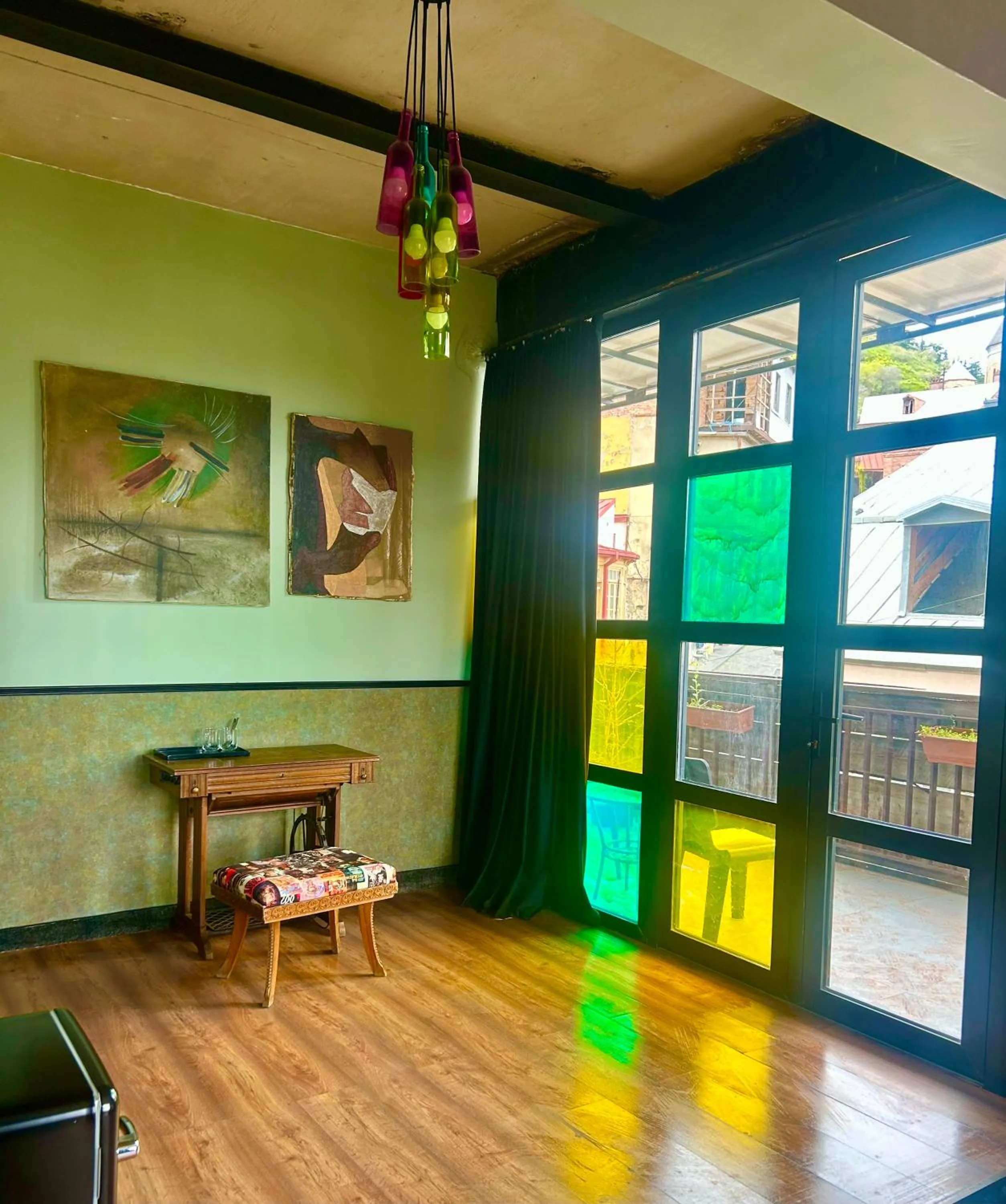 Art Hotel Home