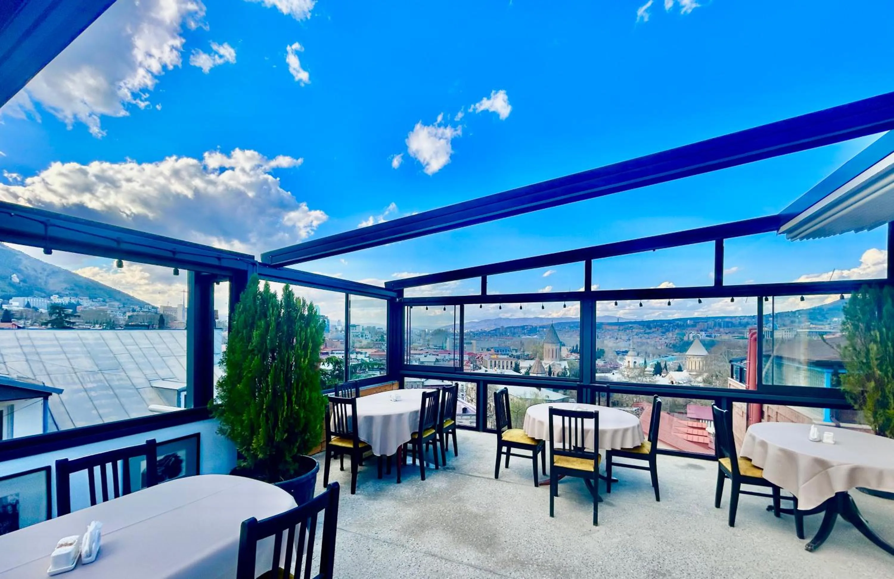 Art Hotel Home