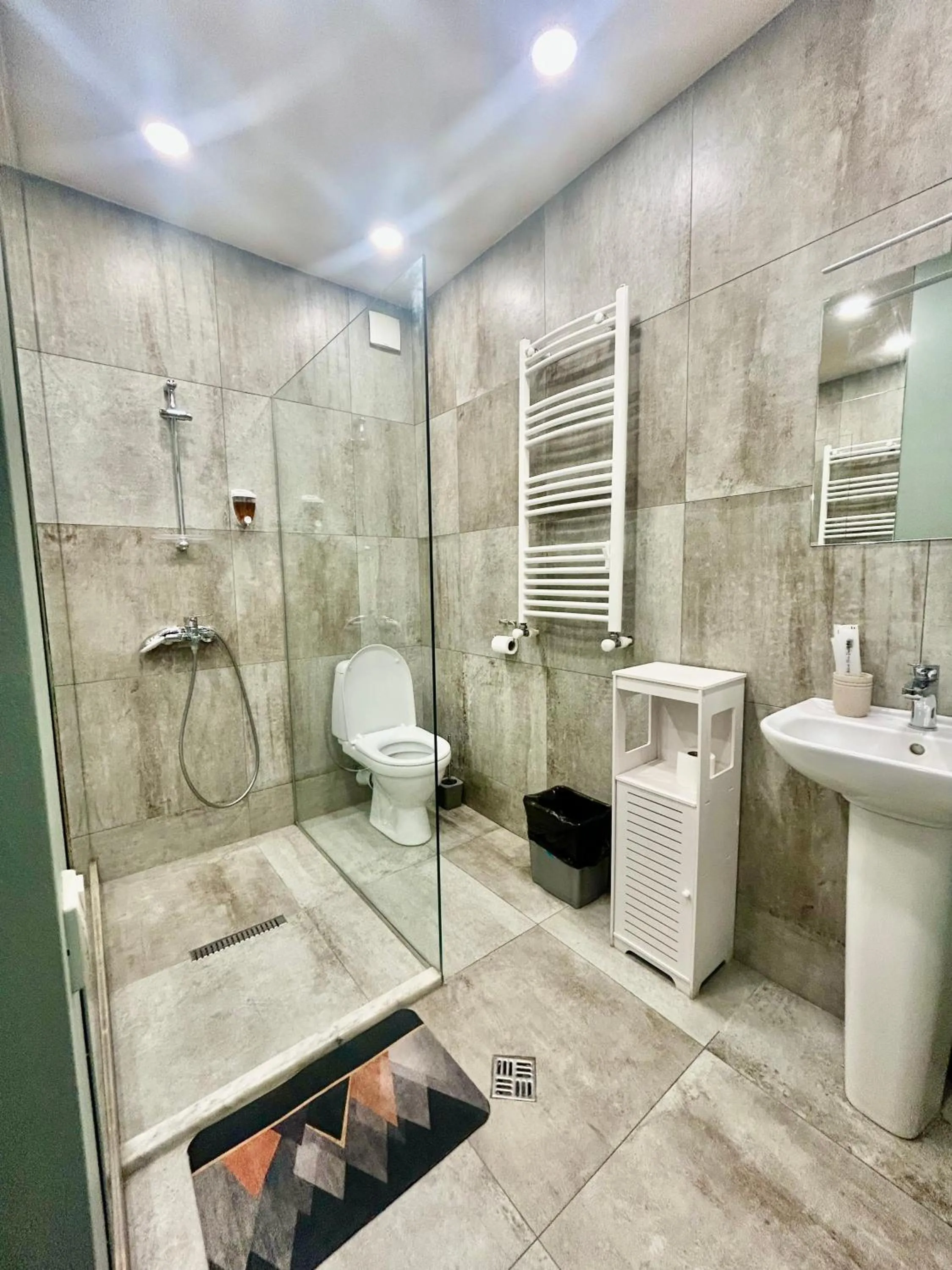 Art Hotel Home