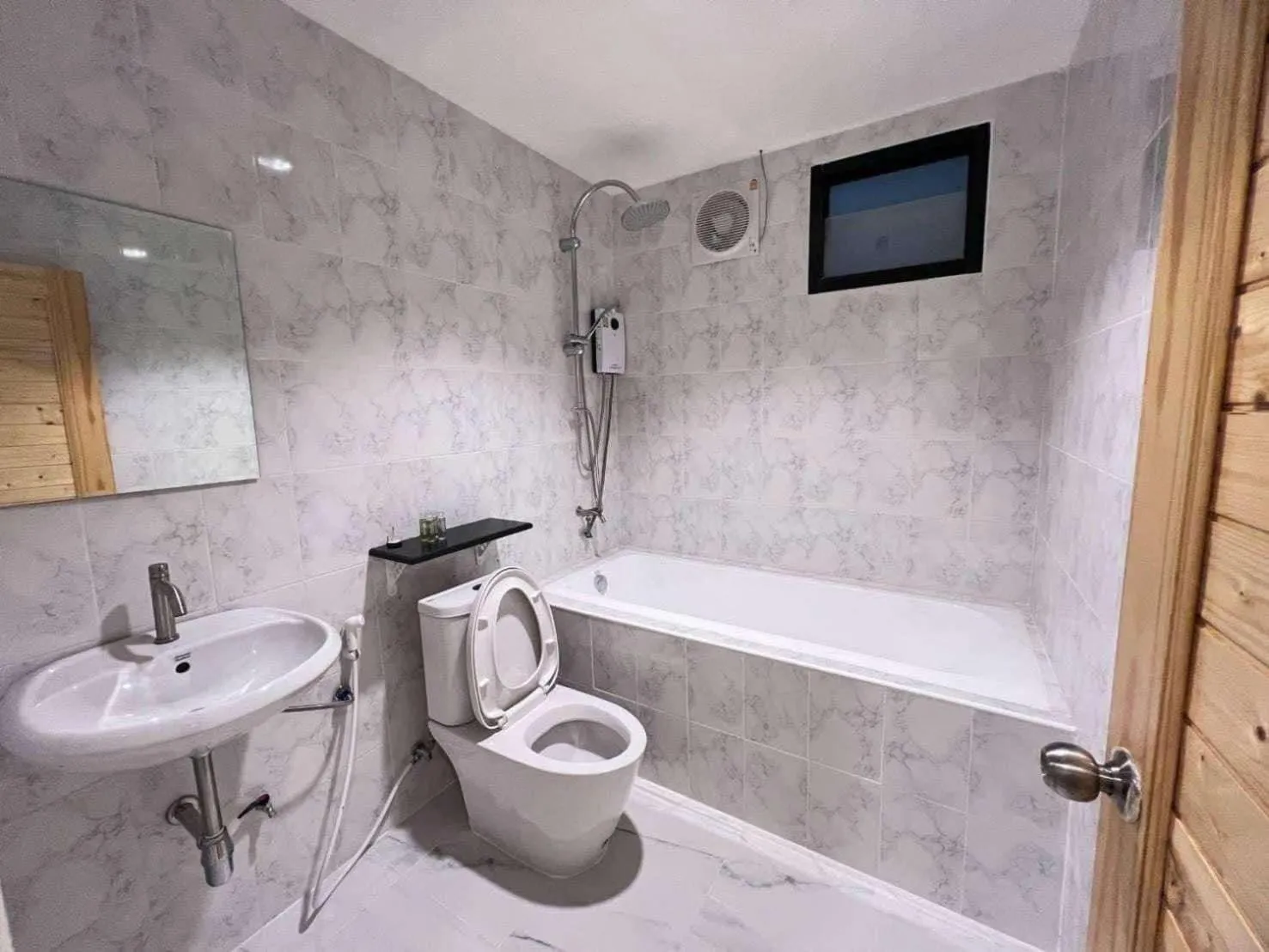Double Room in จอมเมือง Motel
