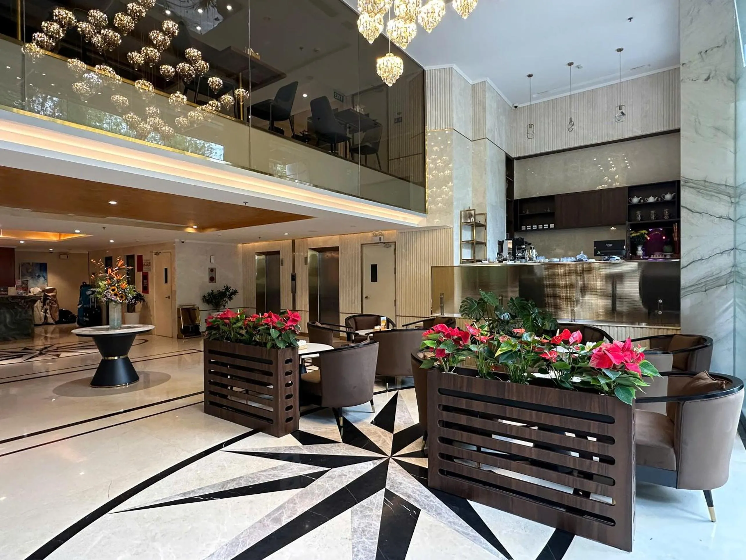 Restaurant/places to eat in 22Land Hotel Saigon