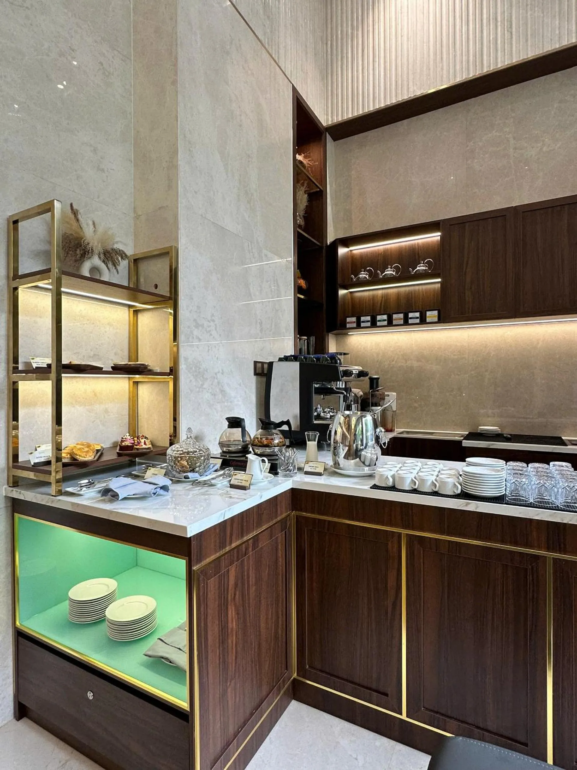 Coffee/tea facilities in 22Land Hotel Saigon