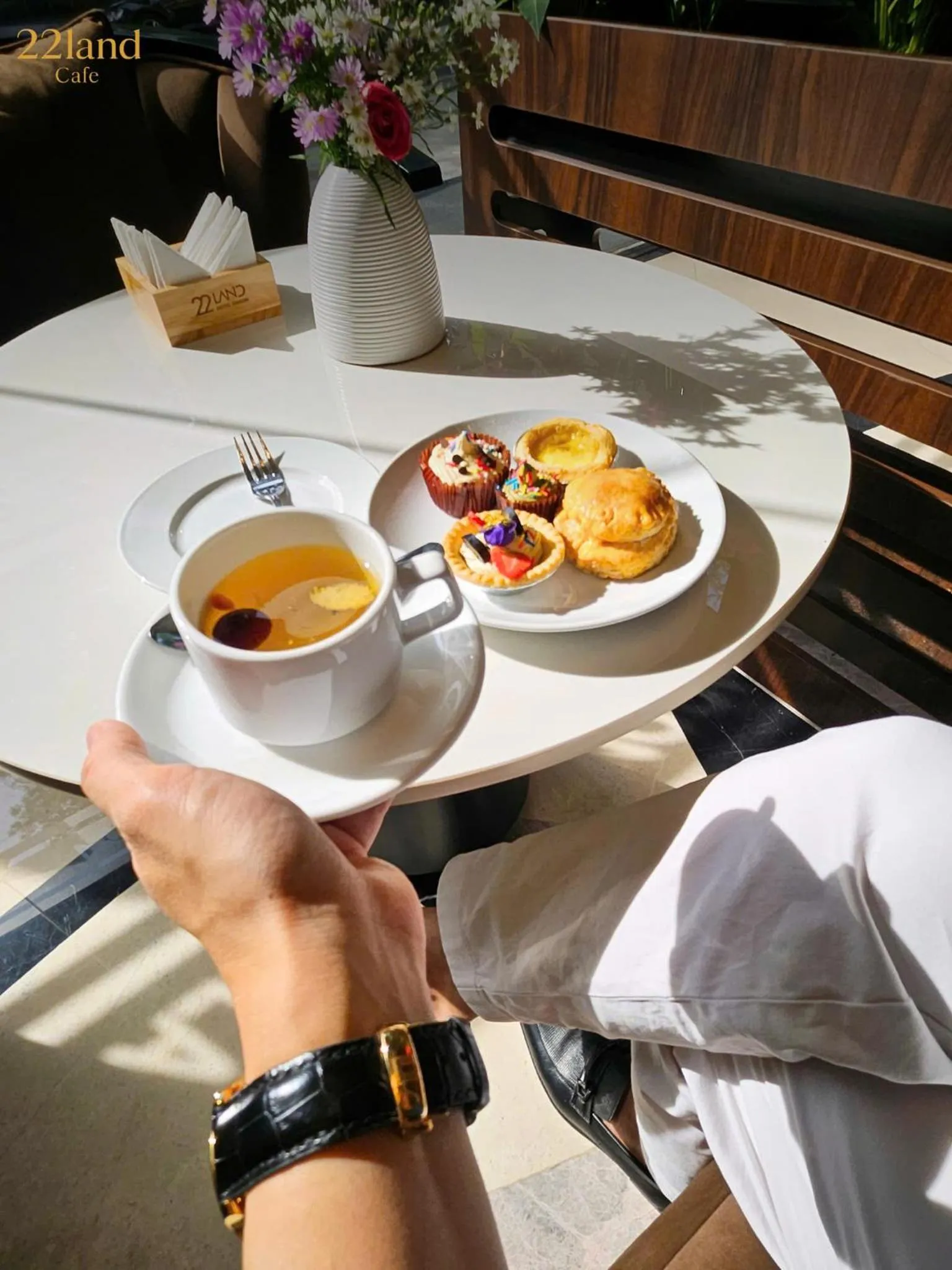 Coffee/tea facilities in 22Land Hotel Saigon