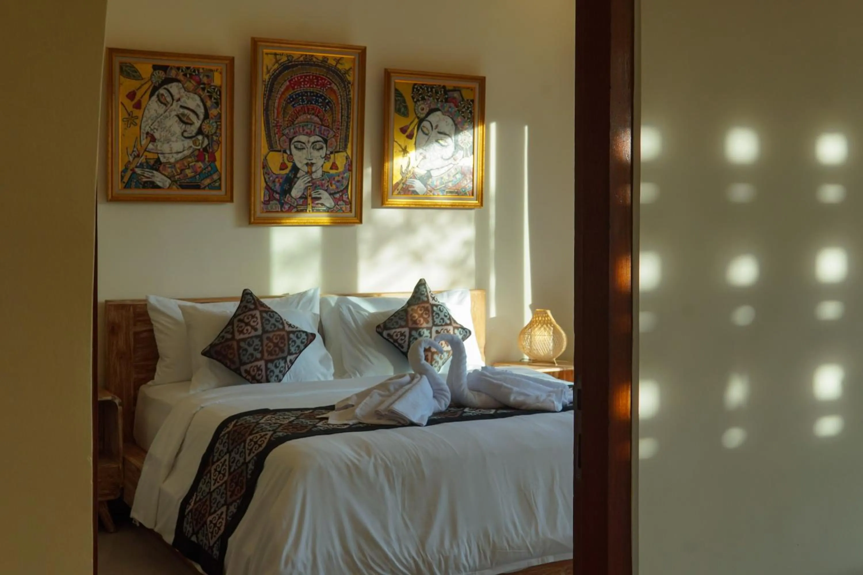 Bed in Uma Rimbun Pool Villa