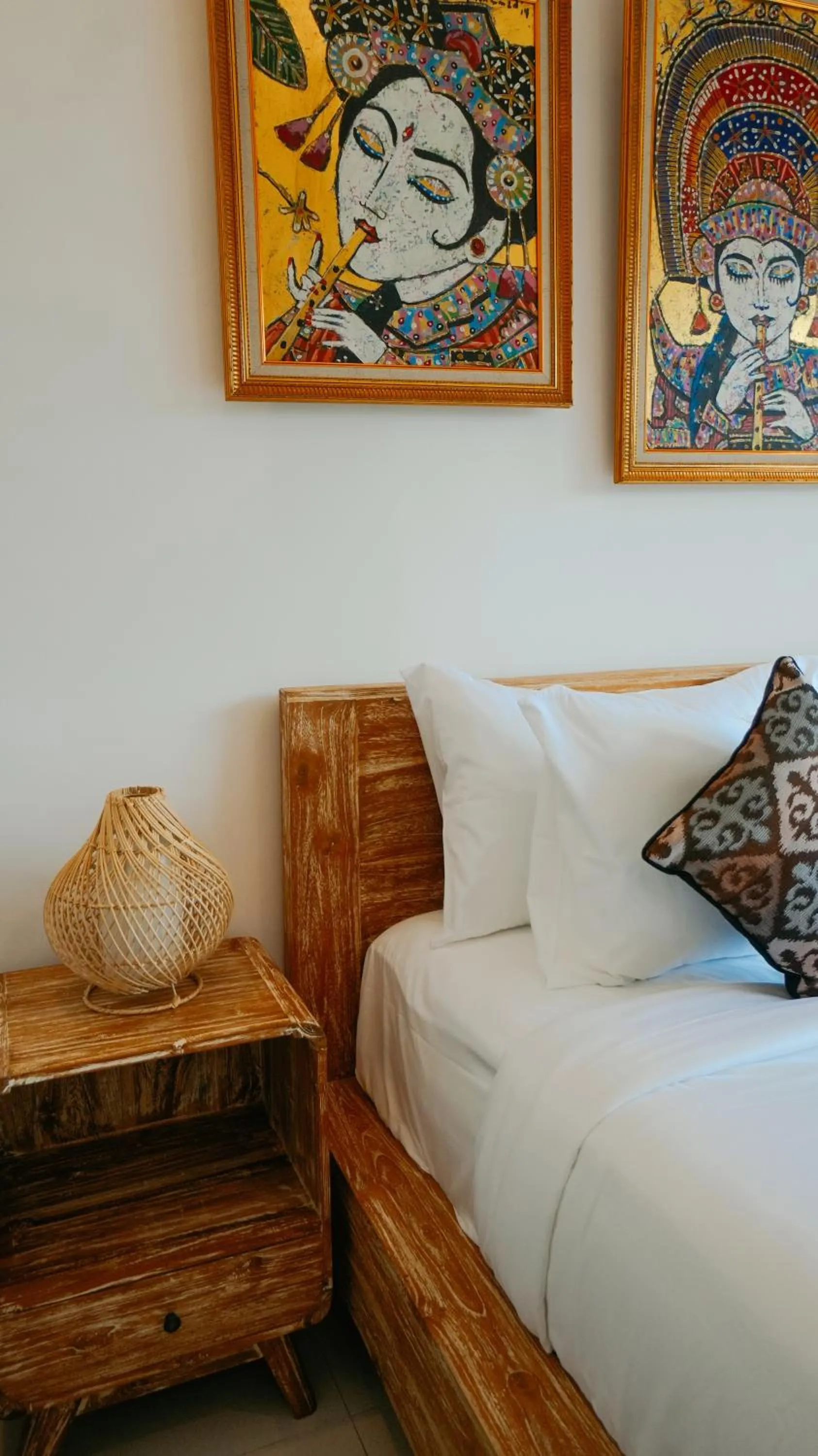 Bed in Uma Rimbun Pool Villa