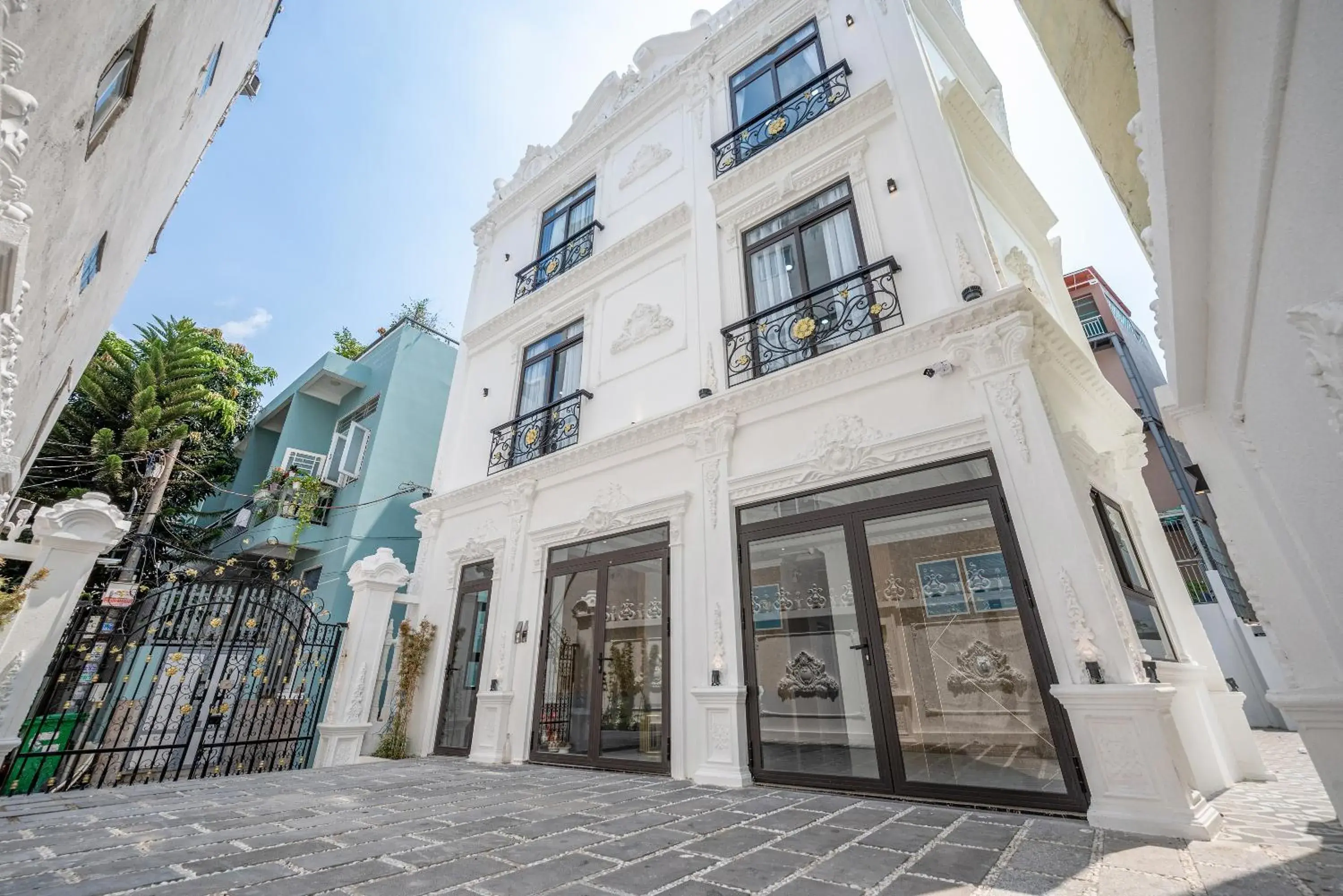 Property building in Cozrum Homes - Selina Residence Property building in Cozrum Homes - Selina Residence