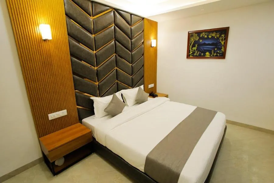 Bed in Hotel The Grand