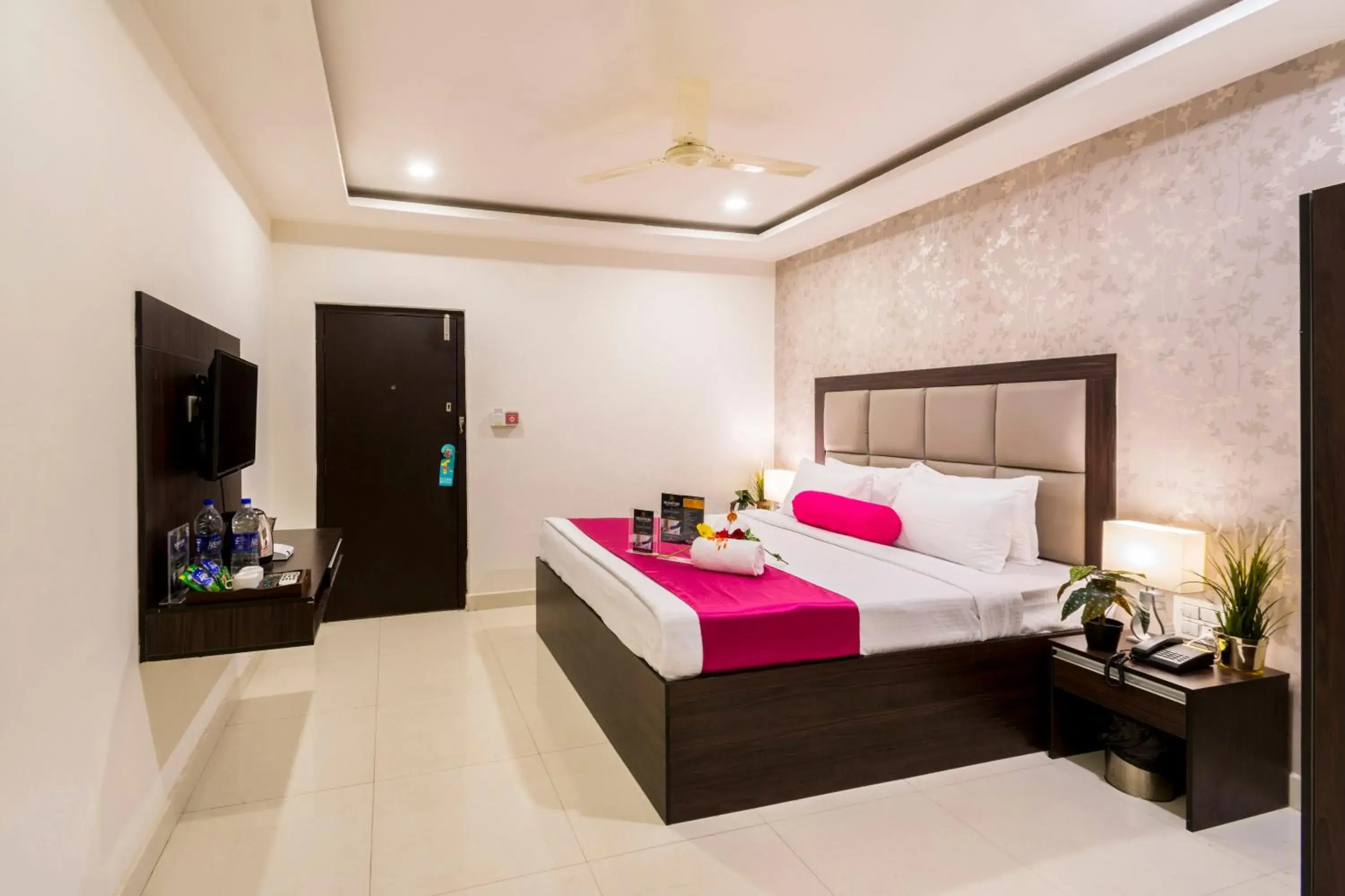 Bed in Hotel Fortune Hyderabad Airport Zone Bed in Hotel Fortune Hyderabad Airport Zone