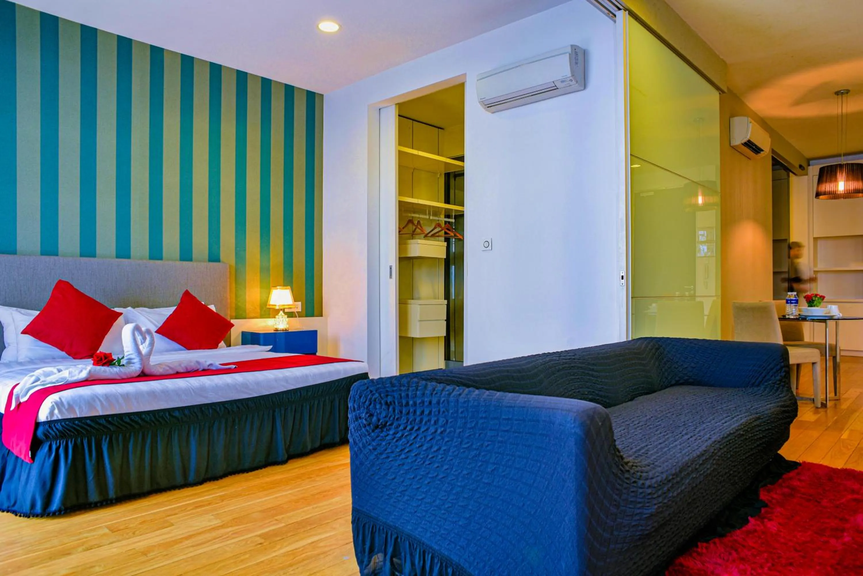 Photo of the whole room, Bed in SKYWARD SUITES at Platinum KLCC