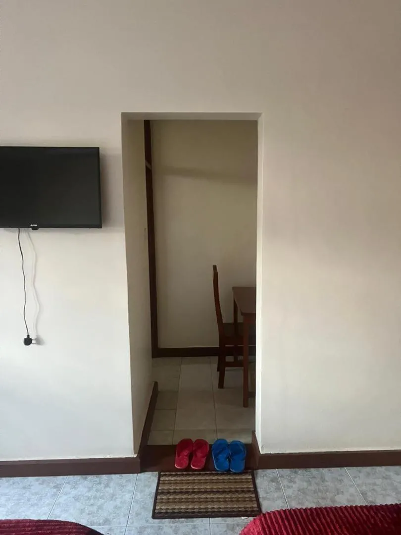 Communal lounge/ TV room in B&B HOTEL