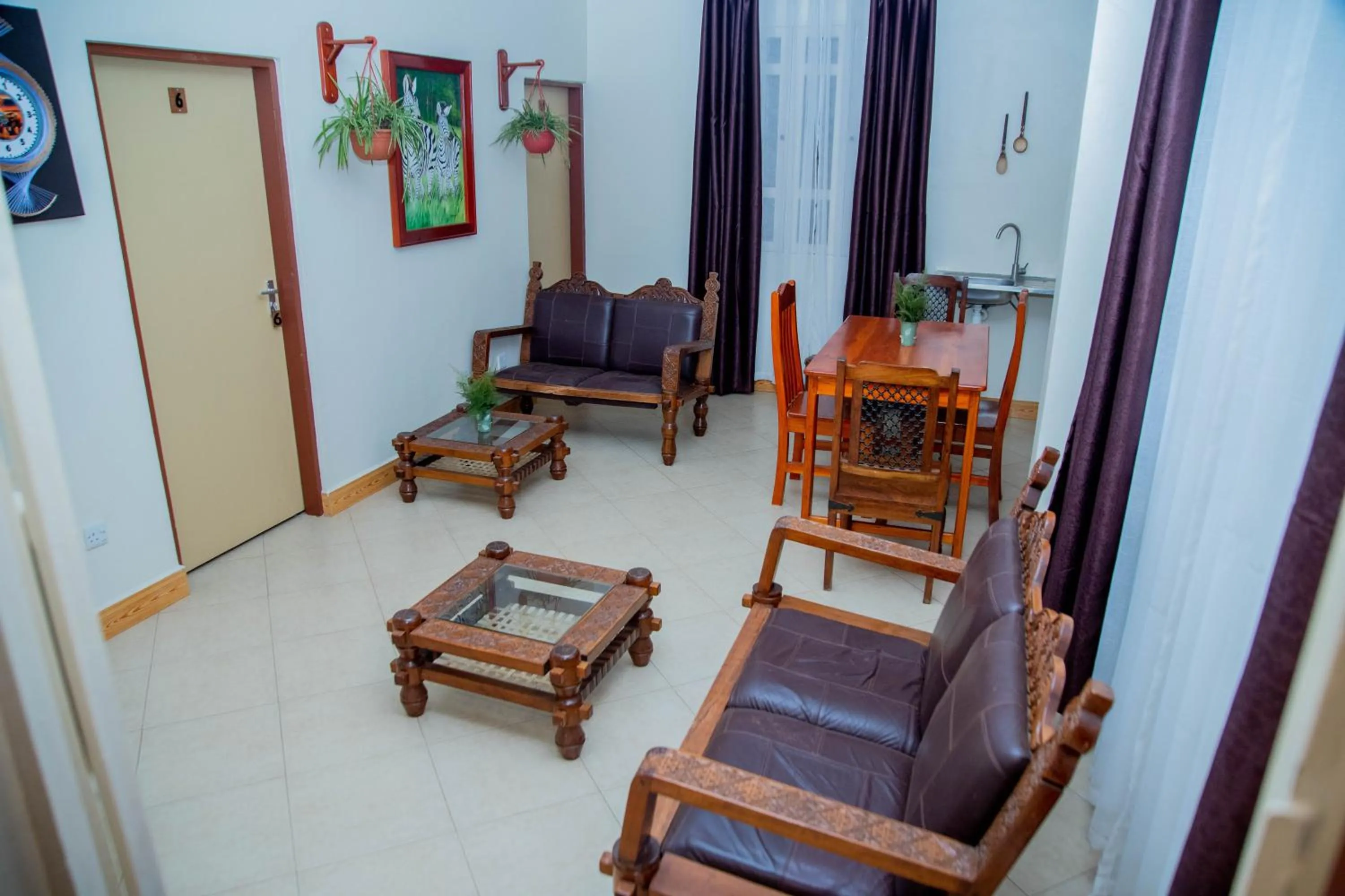 Seating area in B&B HOTEL