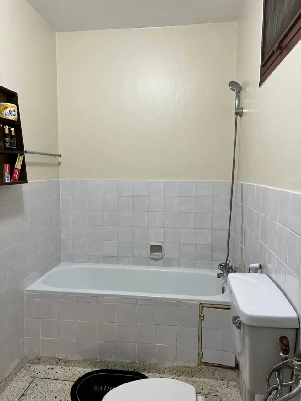 Shower in B&B HOTEL