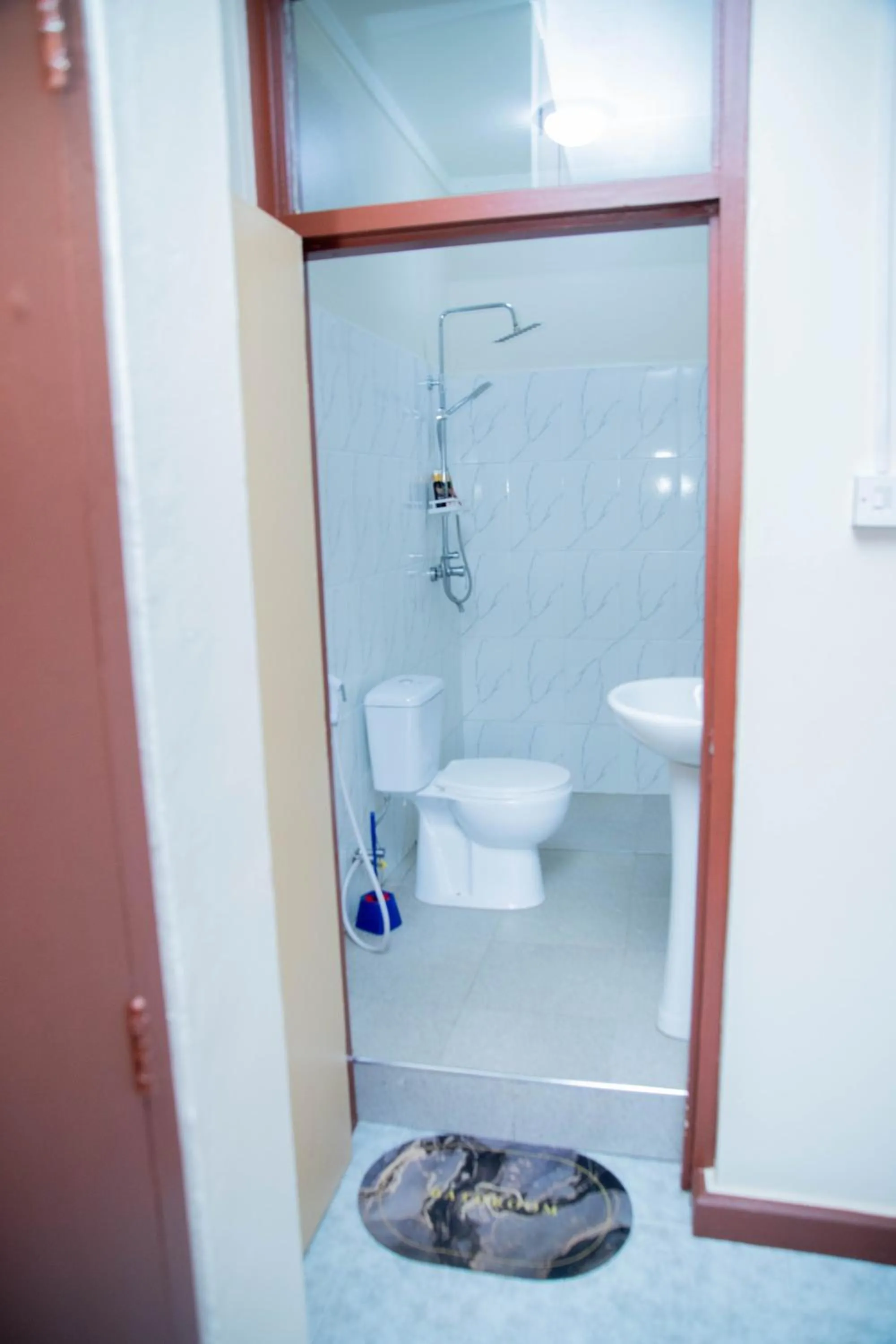 Shower in B&B HOTEL