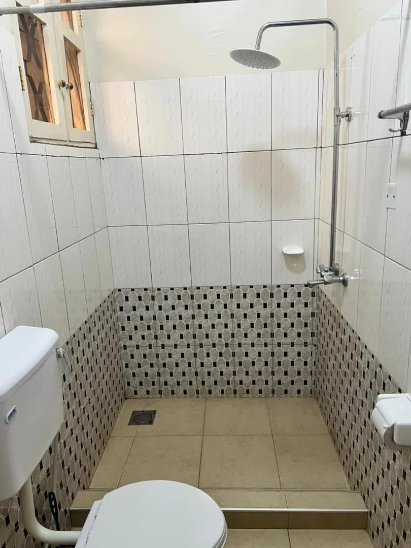 Shower in B&B HOTEL