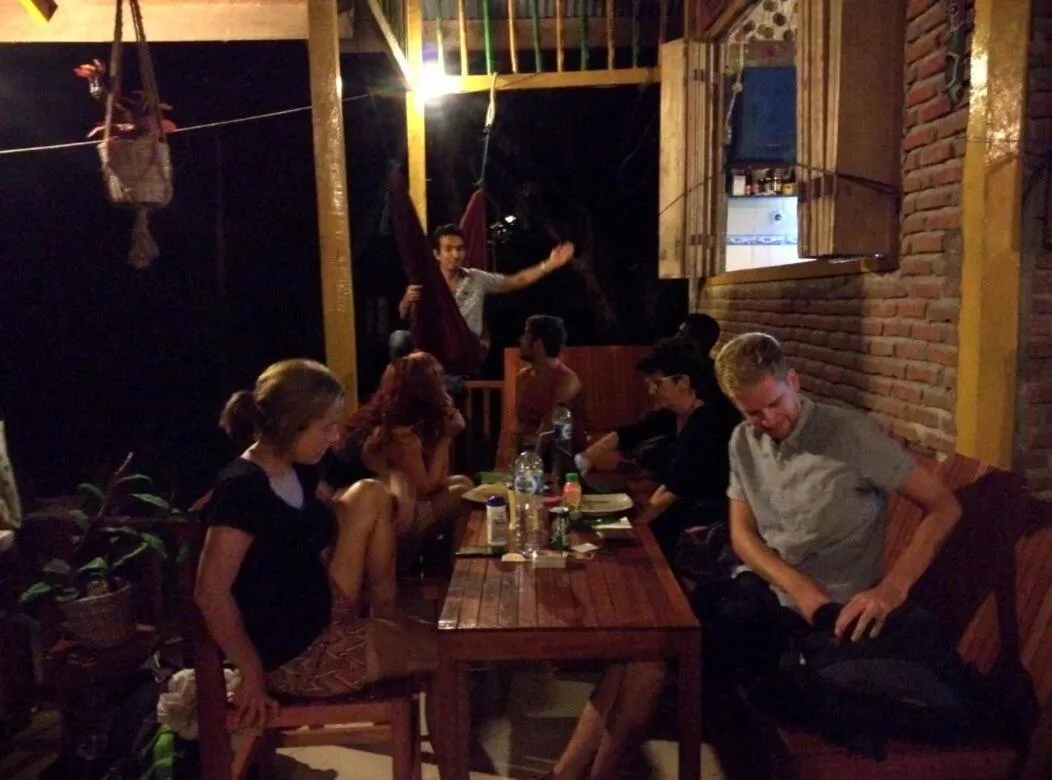 Olala Bungalows and Restaurant