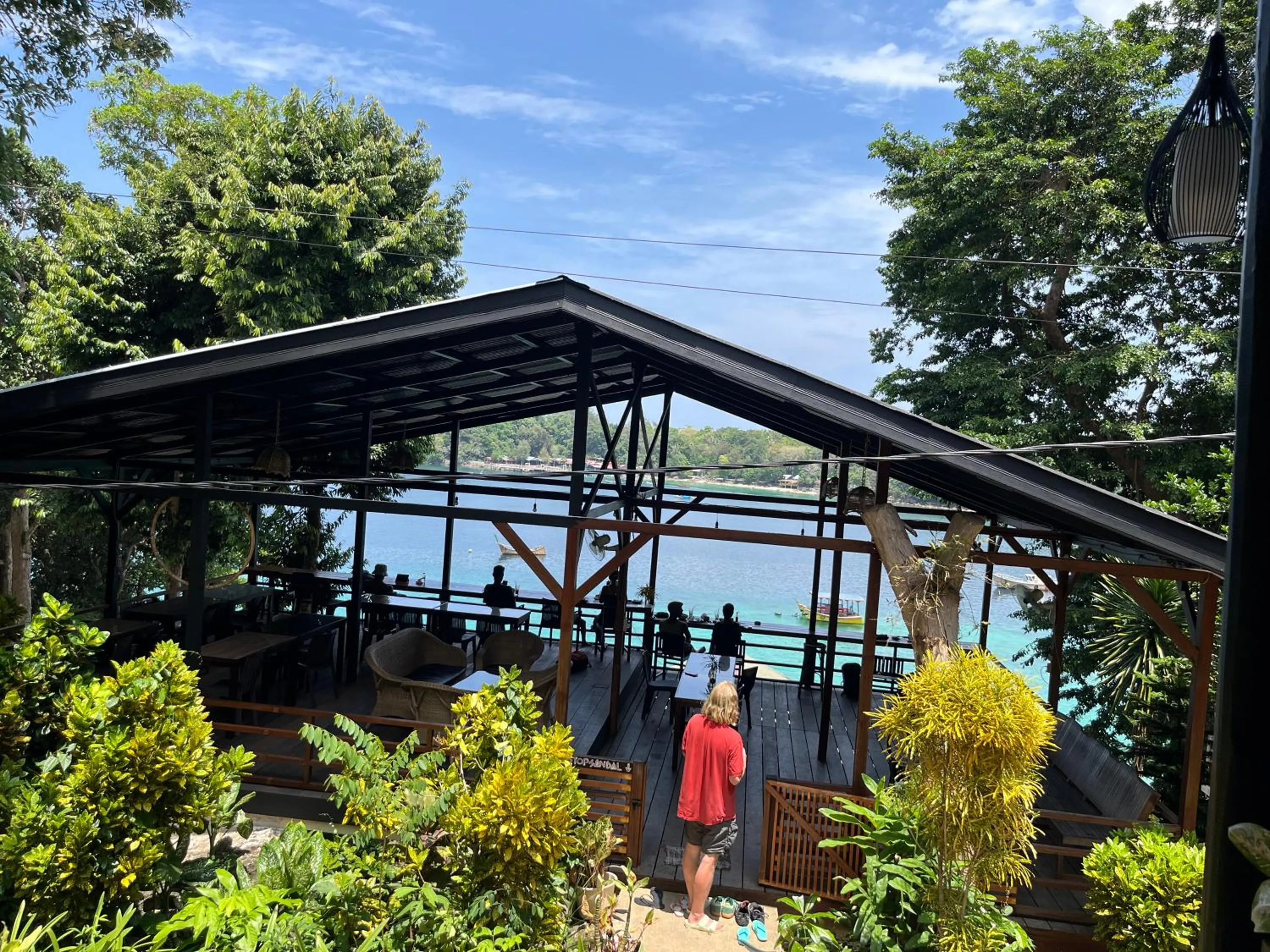 Olala Bungalows and Restaurant