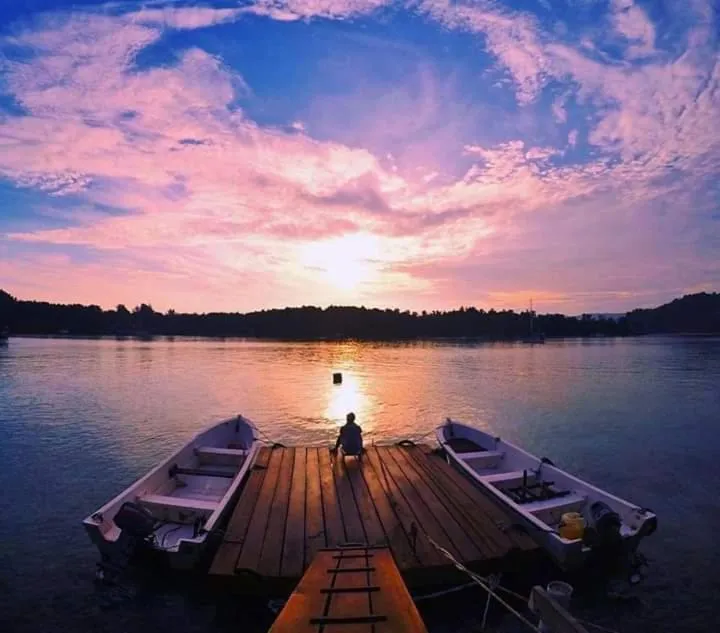 Olala Bungalows and Restaurant