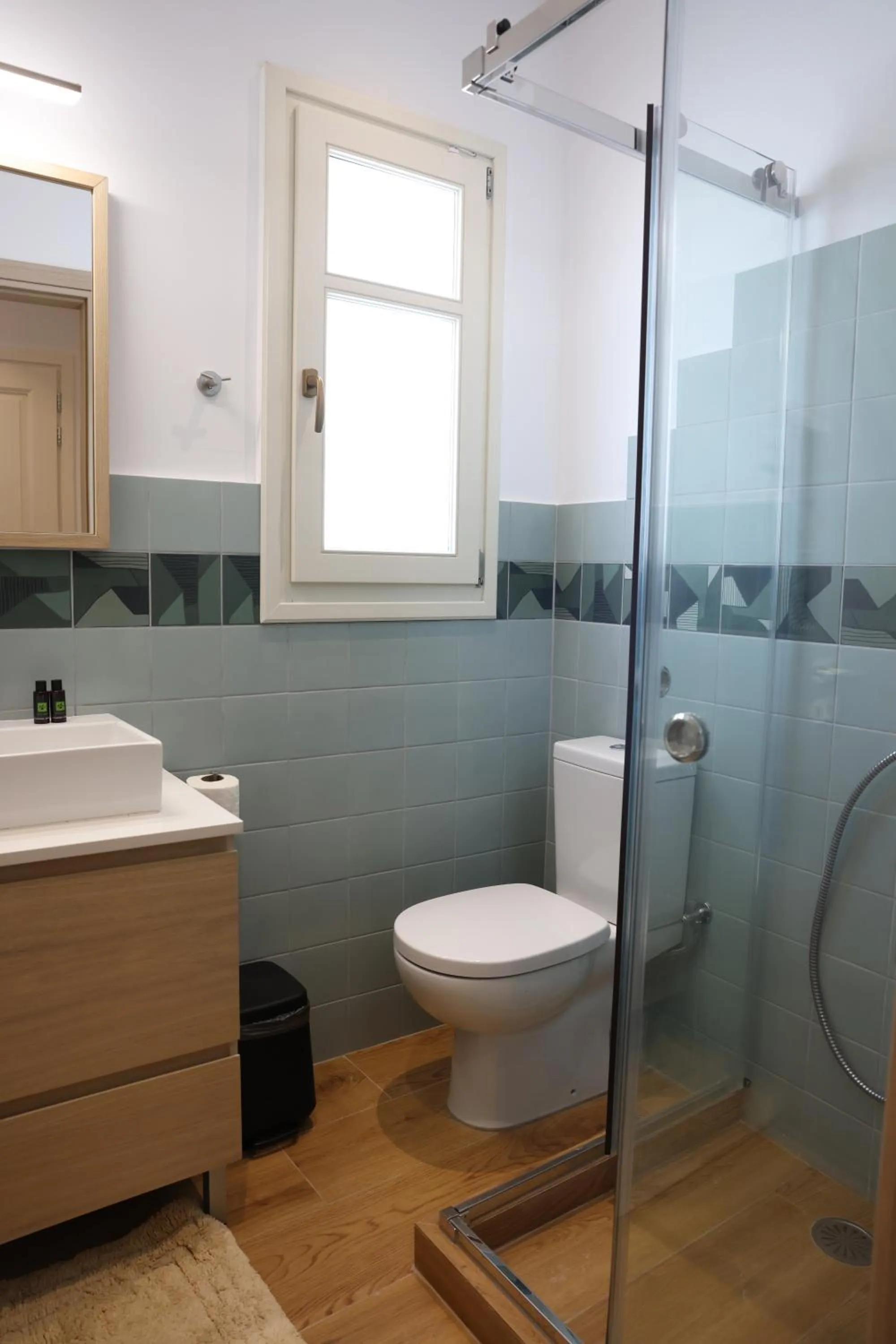 Bathroom in Lythri Studios