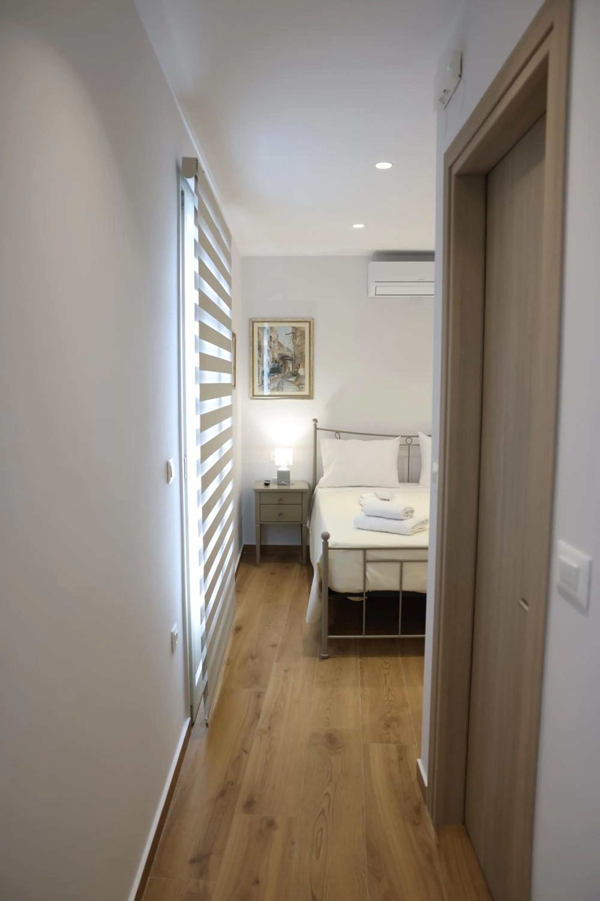 Bedroom, Bed in Lythri Studios