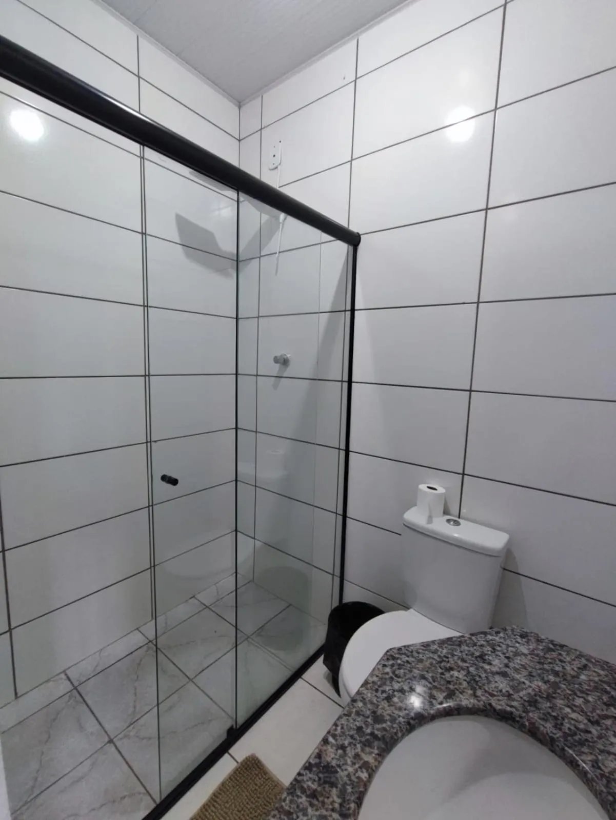 Bathroom in PORTAL PARQUE HOTEL