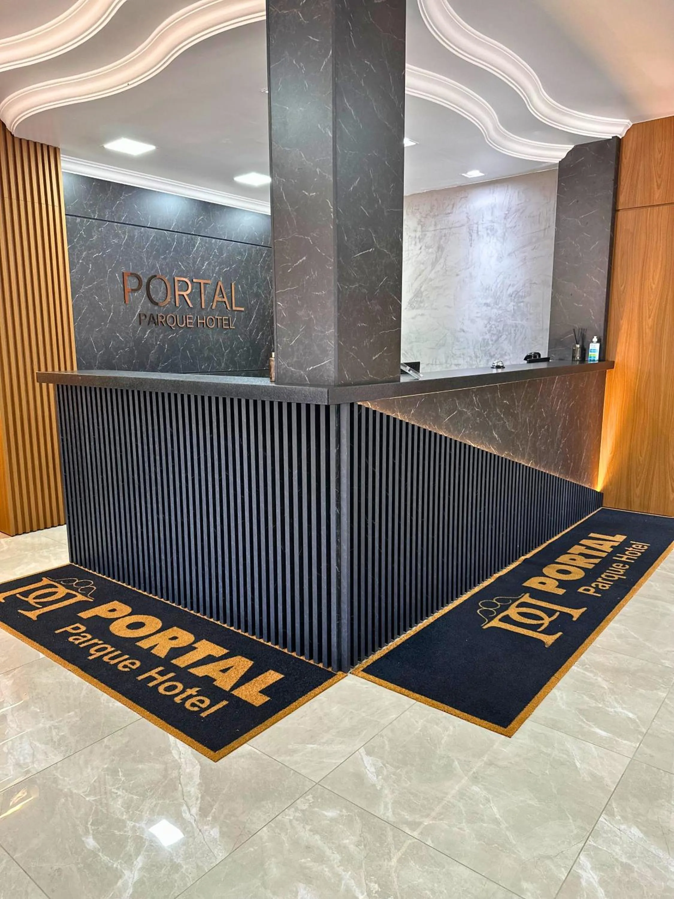 PORTAL PARQUE HOTEL